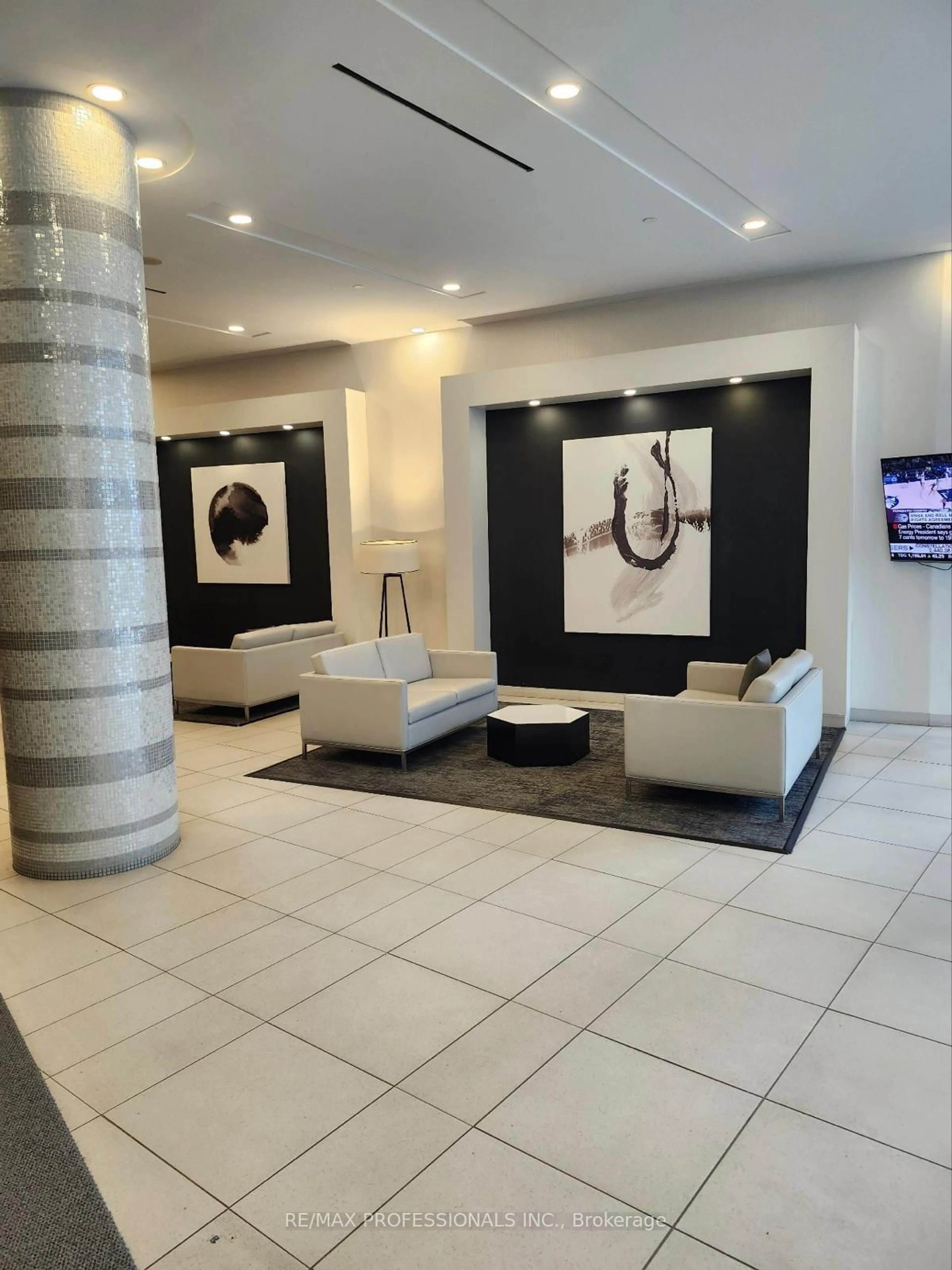 Lobby for 51 East Liberty St #607, Toronto Ontario M6K 3P8