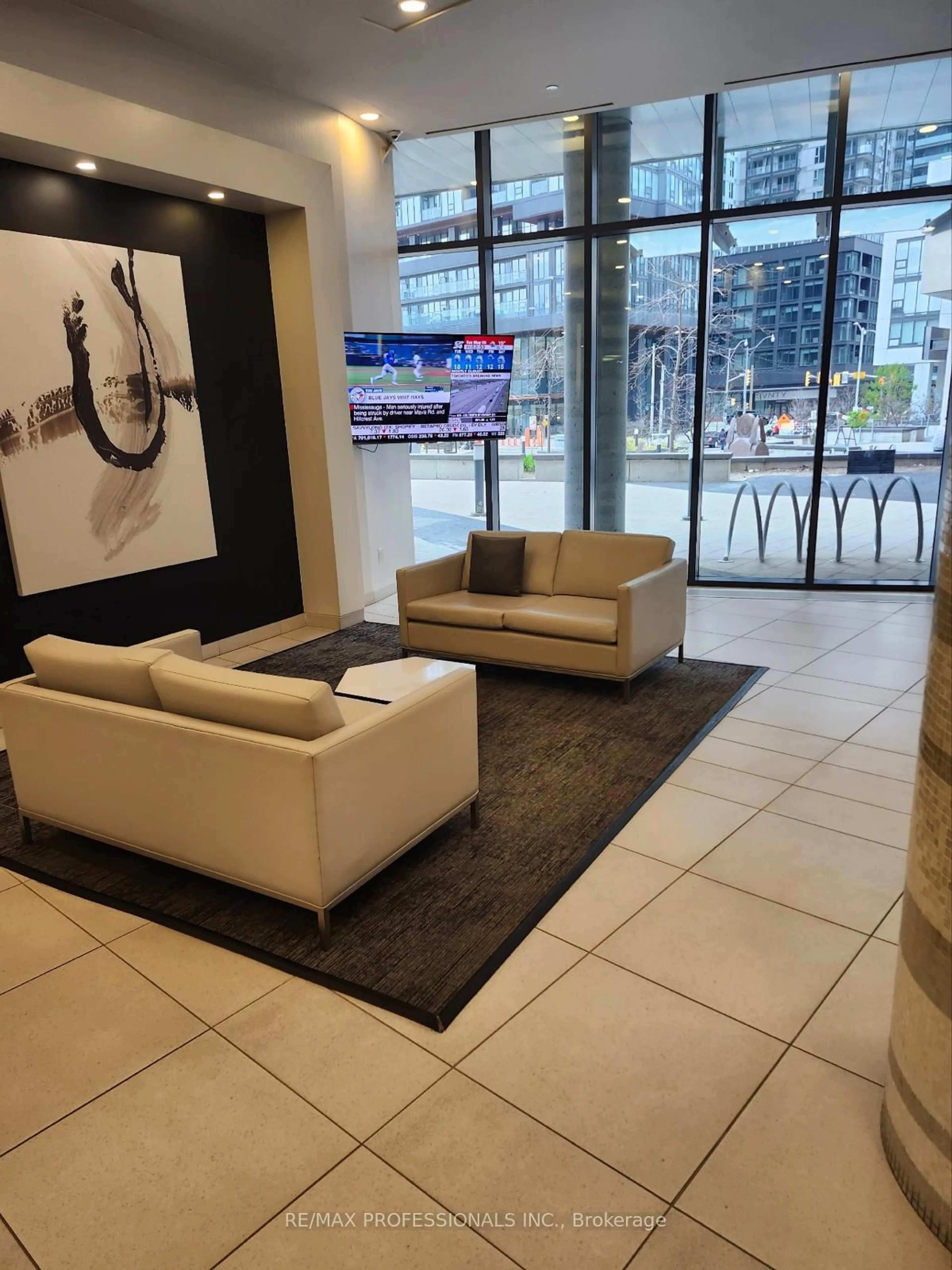 Lobby for 51 East Liberty St #607, Toronto Ontario M6K 3P8