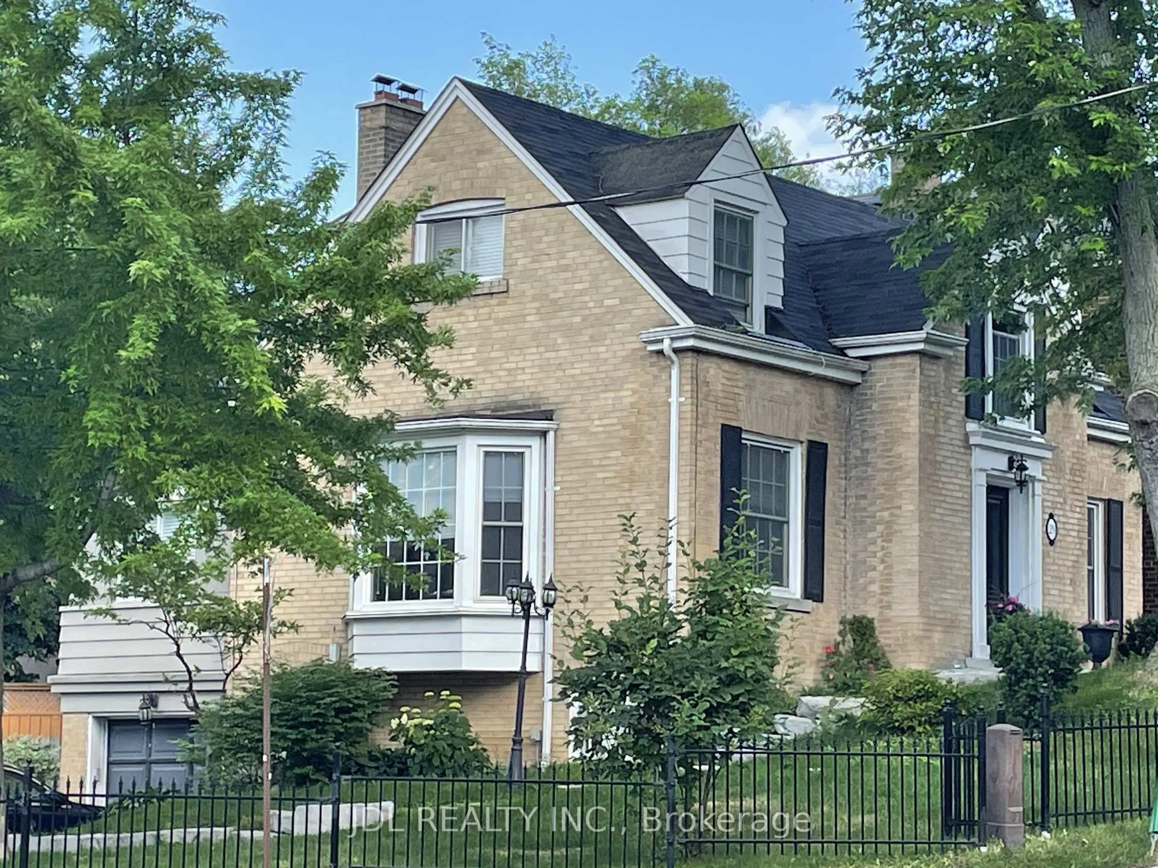 Home with brick exterior material, street for 29 Highbourne Ave, Toronto Ontario M5P 2J1