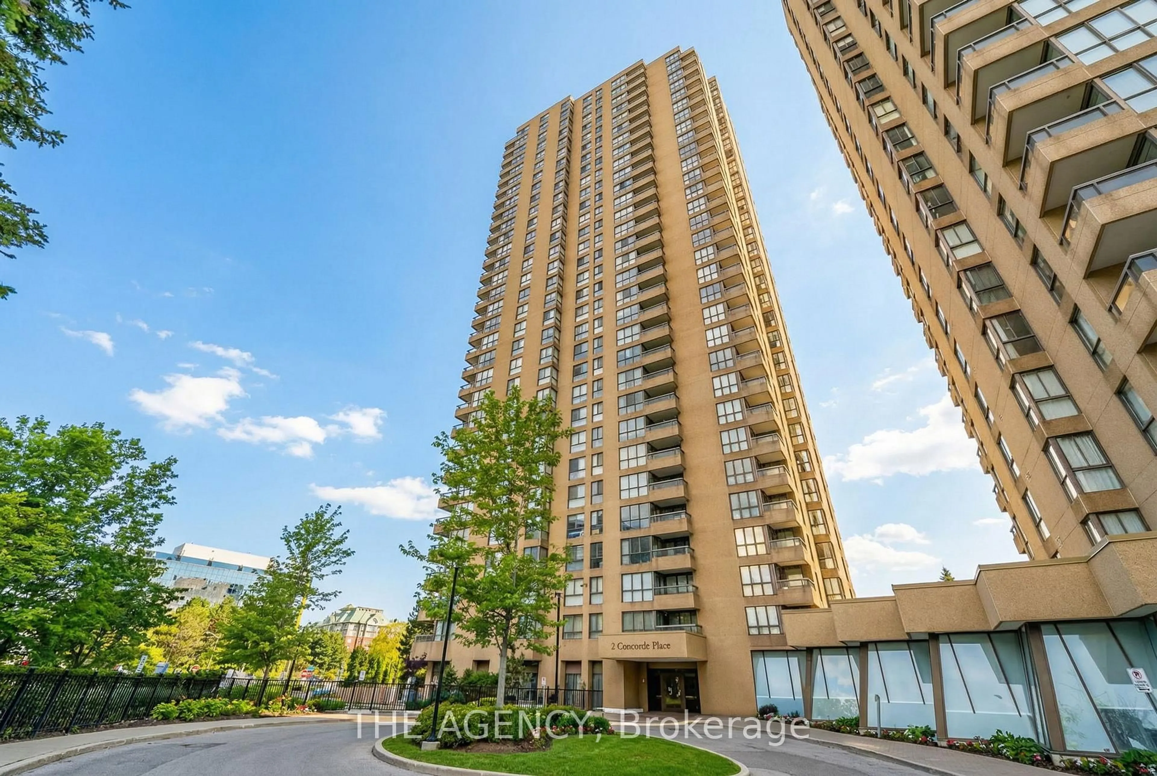 A pic from outside/outdoor area/front of a property/back of a property/a pic from drone, city buildings view from balcony for 3 Concorde Pl #602, Toronto Ontario M3C 3K7