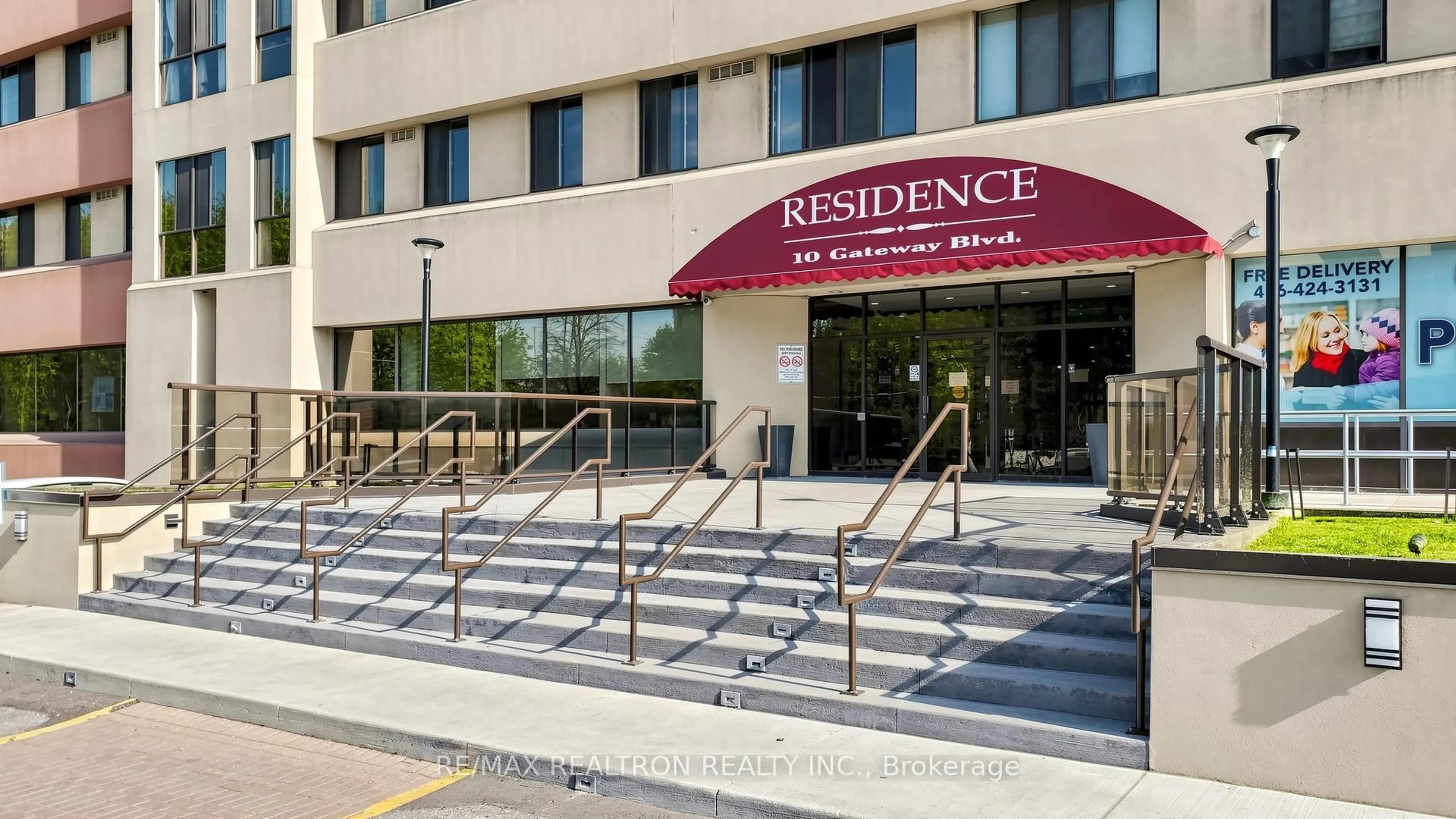 Lobby for 10 Gateway Blvd #616, Toronto Ontario M3C 3A1