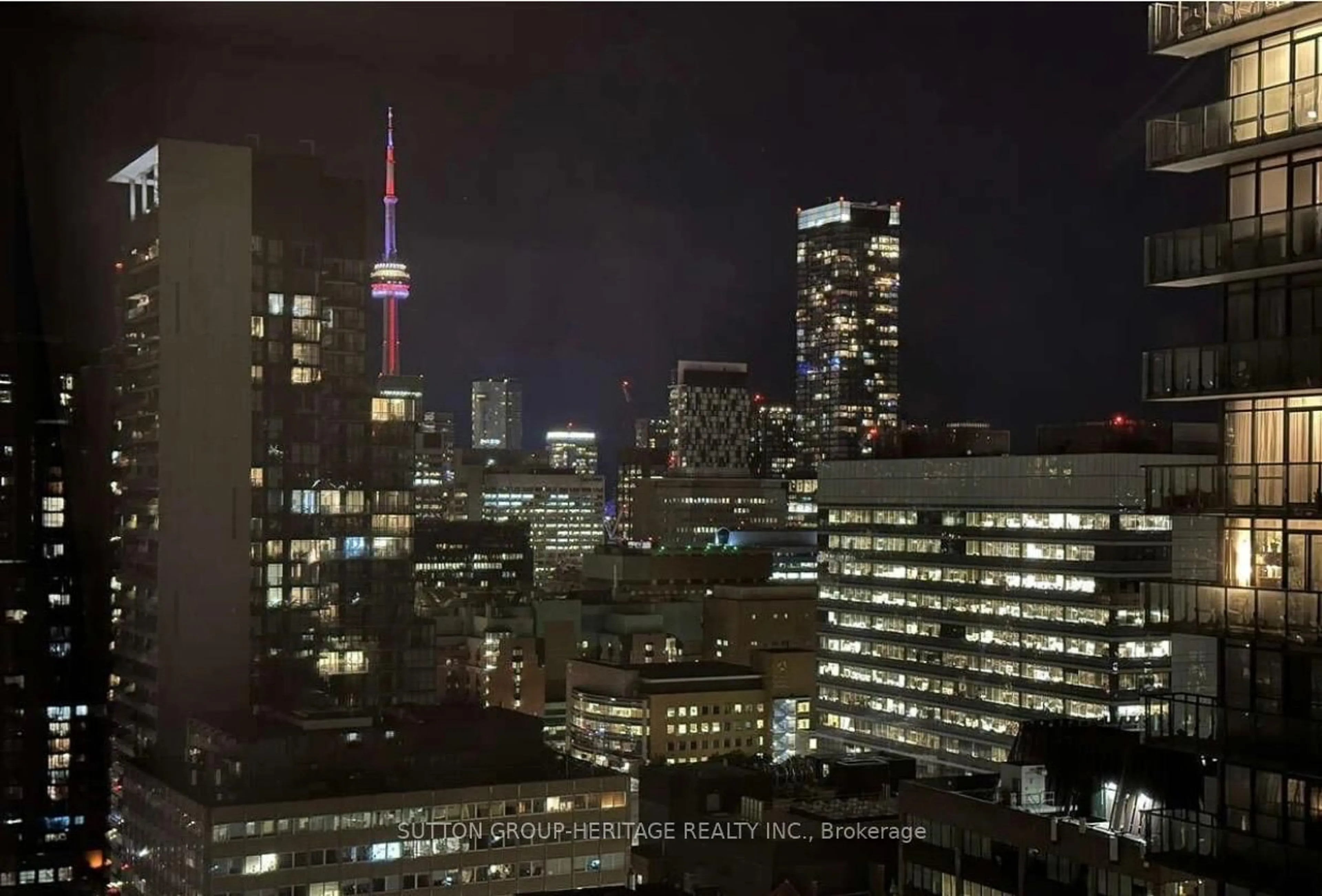 Blurry image for 37 Grosvenor St #610, Toronto Ontario M4Y 3G5