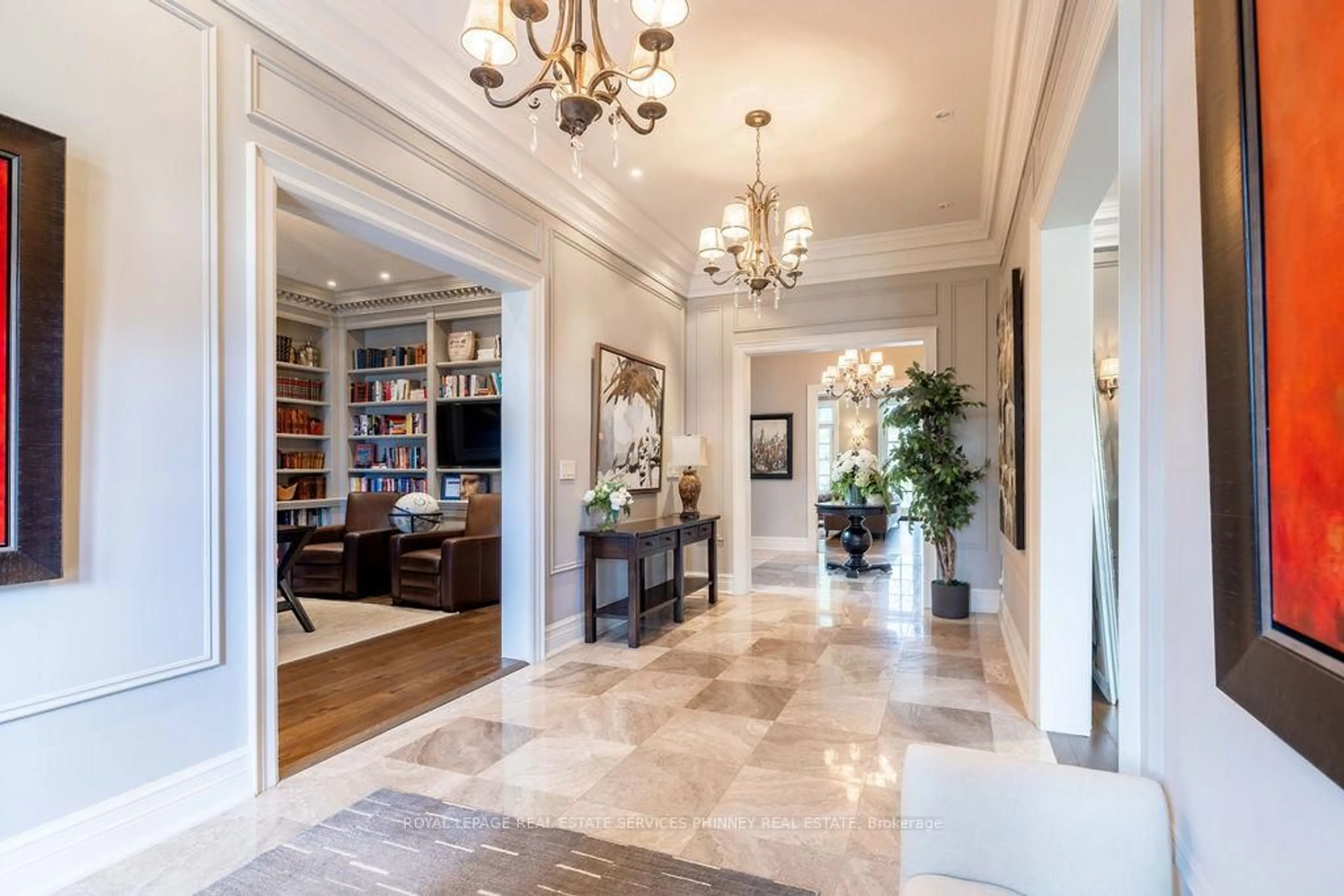 Indoor foyer for 20 Cluny Dr, Toronto Ontario M4W 2P7