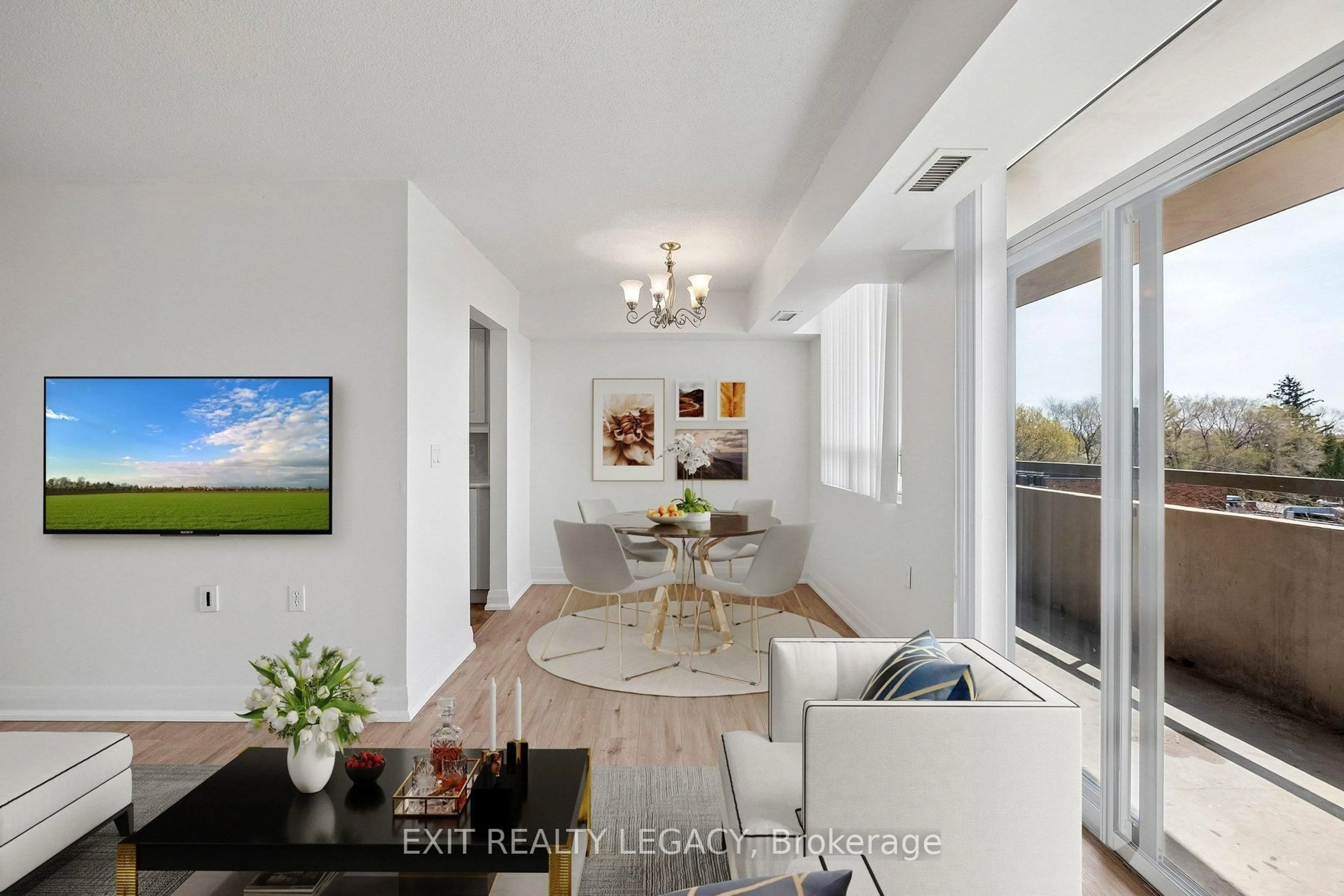 Dining room, unknown for 555 Wilson Hts Blvd #304, Toronto Ontario M3H 6B5