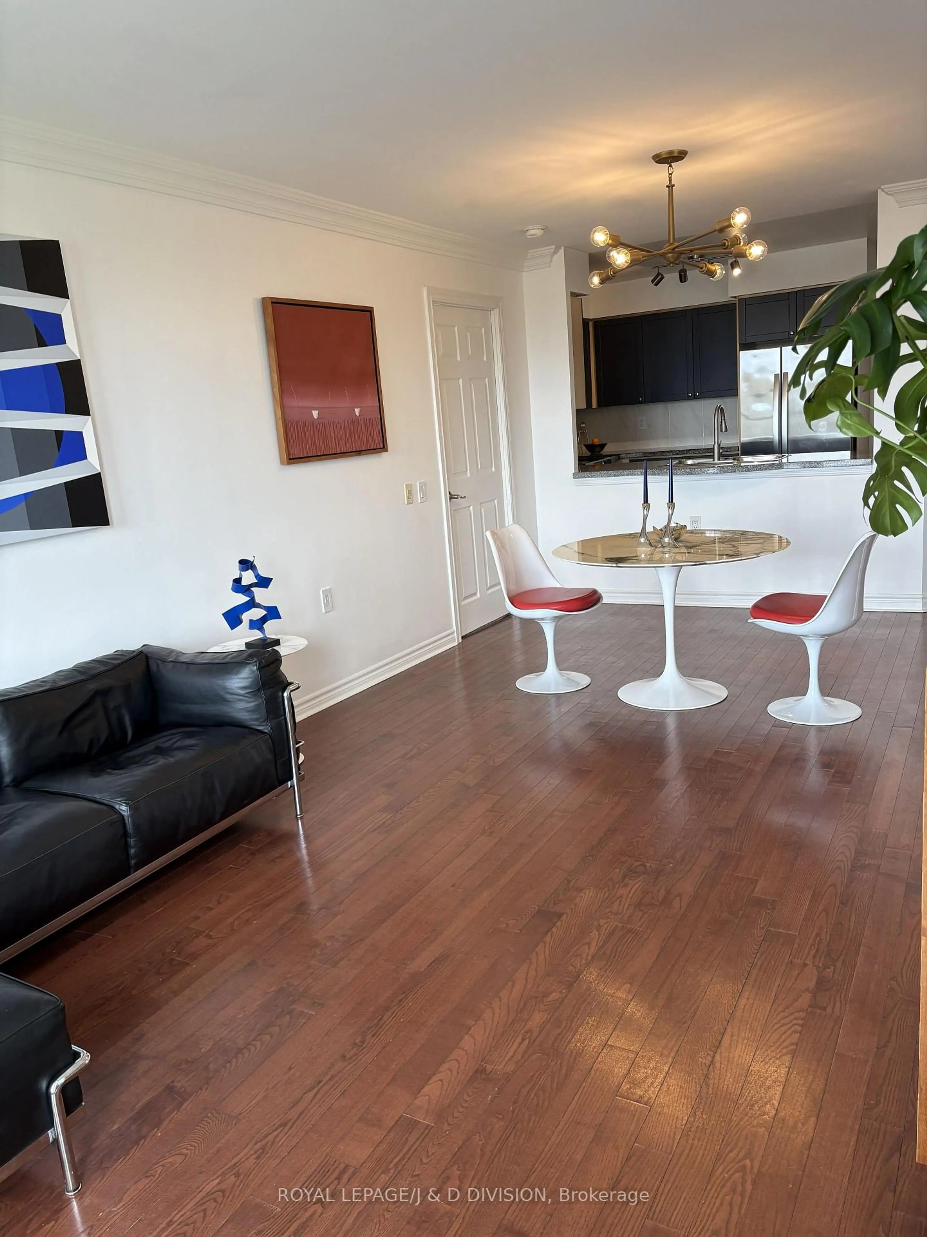 Living room with furniture, wood/laminate floor for 388 Bloor St #1605, Toronto Ontario M4W 3W9