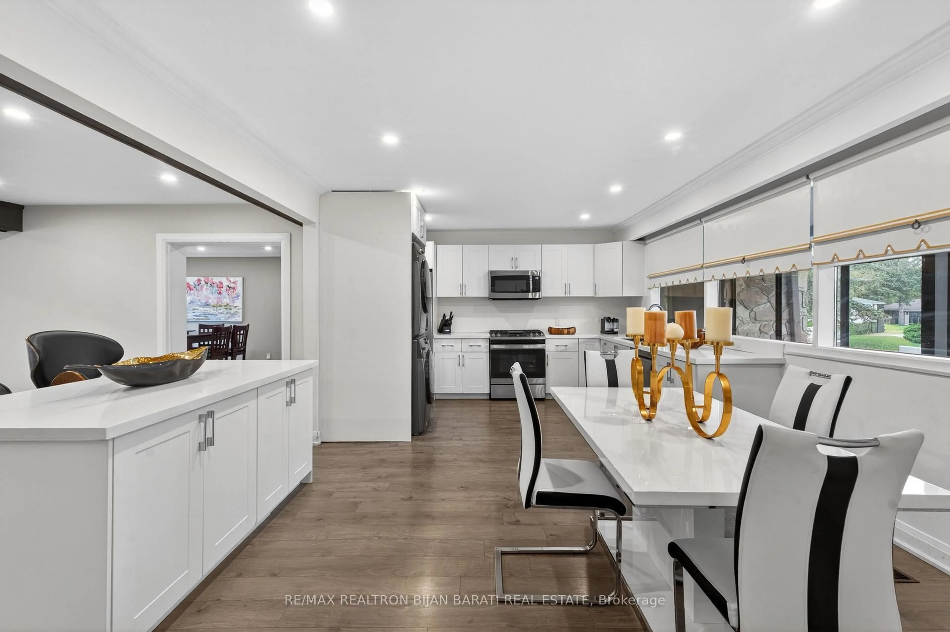 Open concept kitchen, ceramic/tile floor for 73 Forest Grove Dr, Toronto Ontario M2K 1Z4