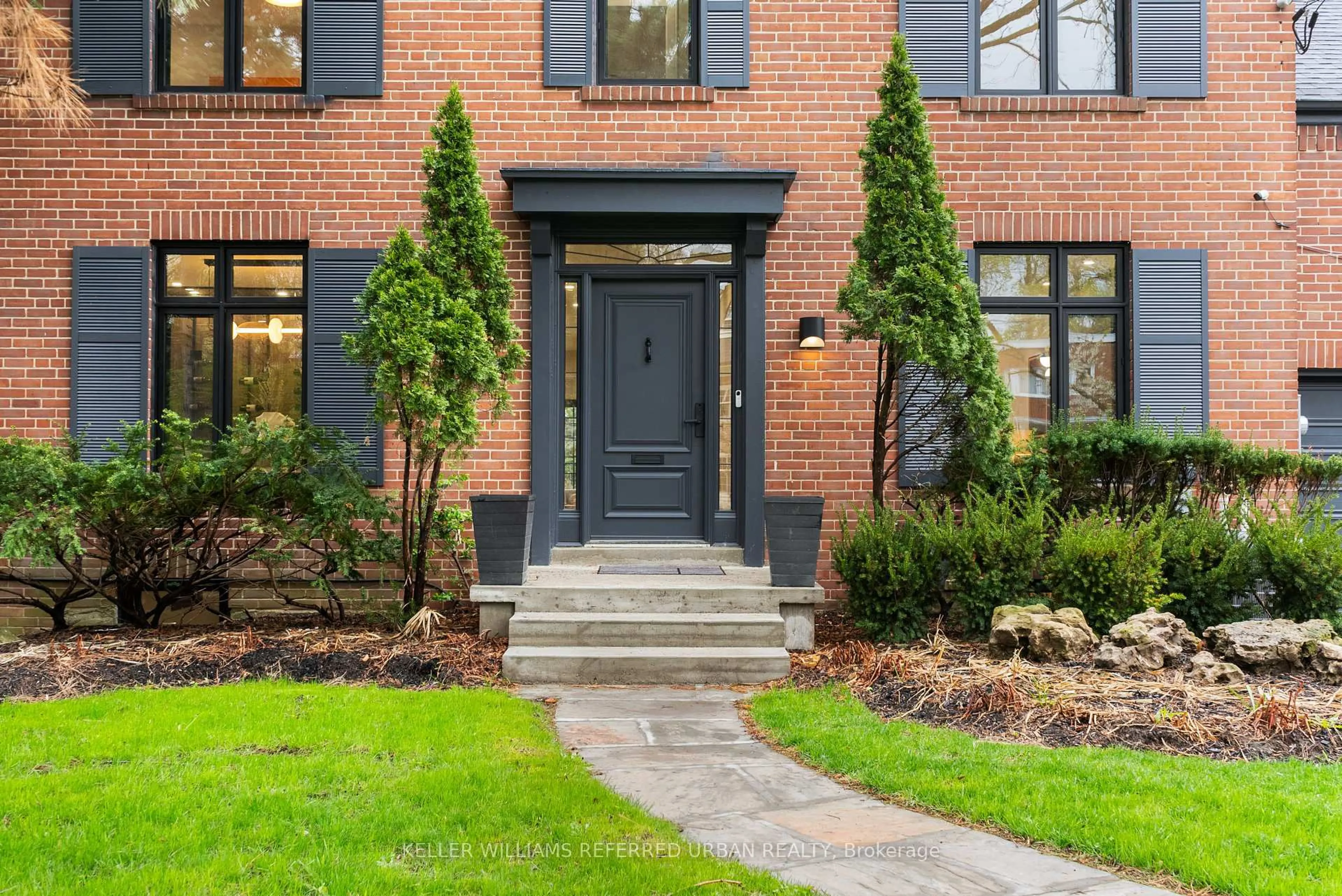 Home with brick exterior material, street for 137 Cheltenham Ave, Toronto Ontario M4N 1R1