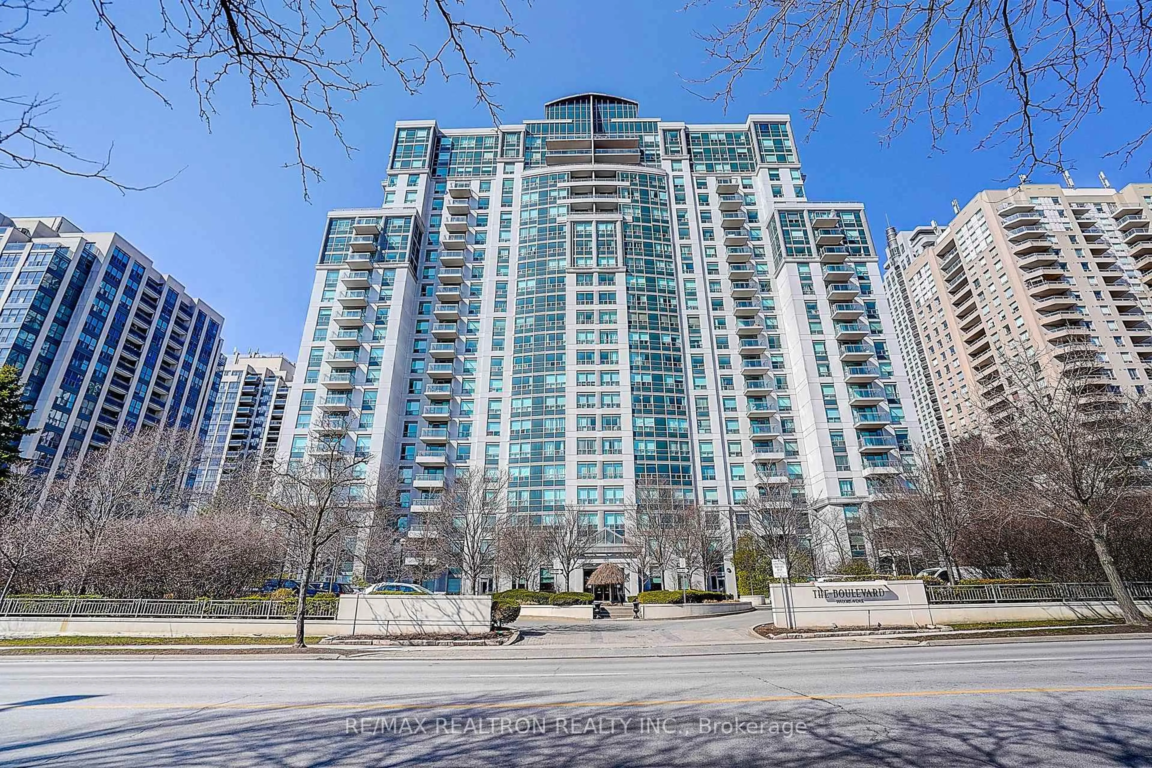 Patio, city buildings view from balcony for 188 Doris Ave #803, Toronto Ontario M2N 6Z5