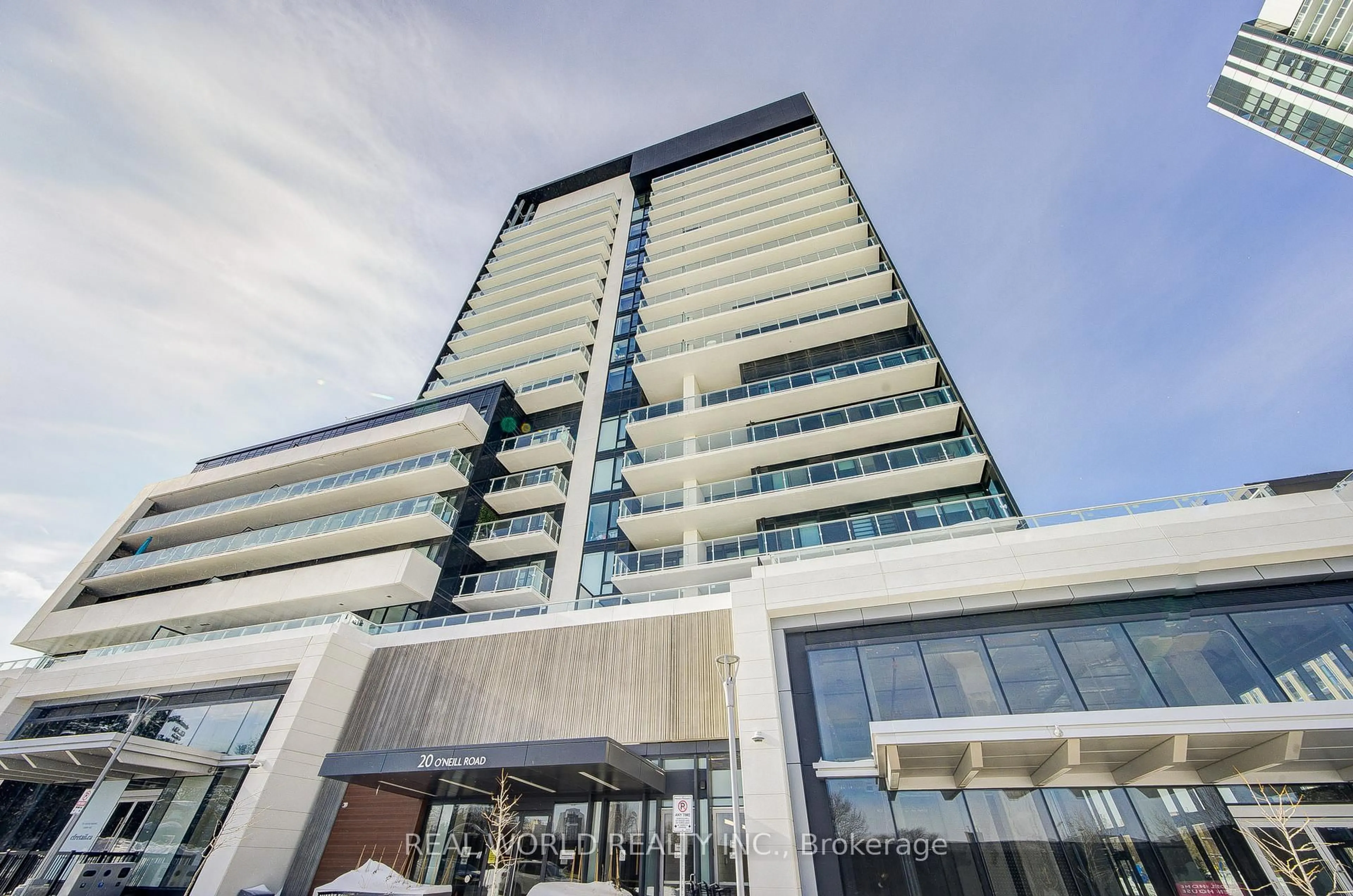 Indoor foyer for 20 O'Neill Rd #1221, Toronto Ontario M3C 0R2