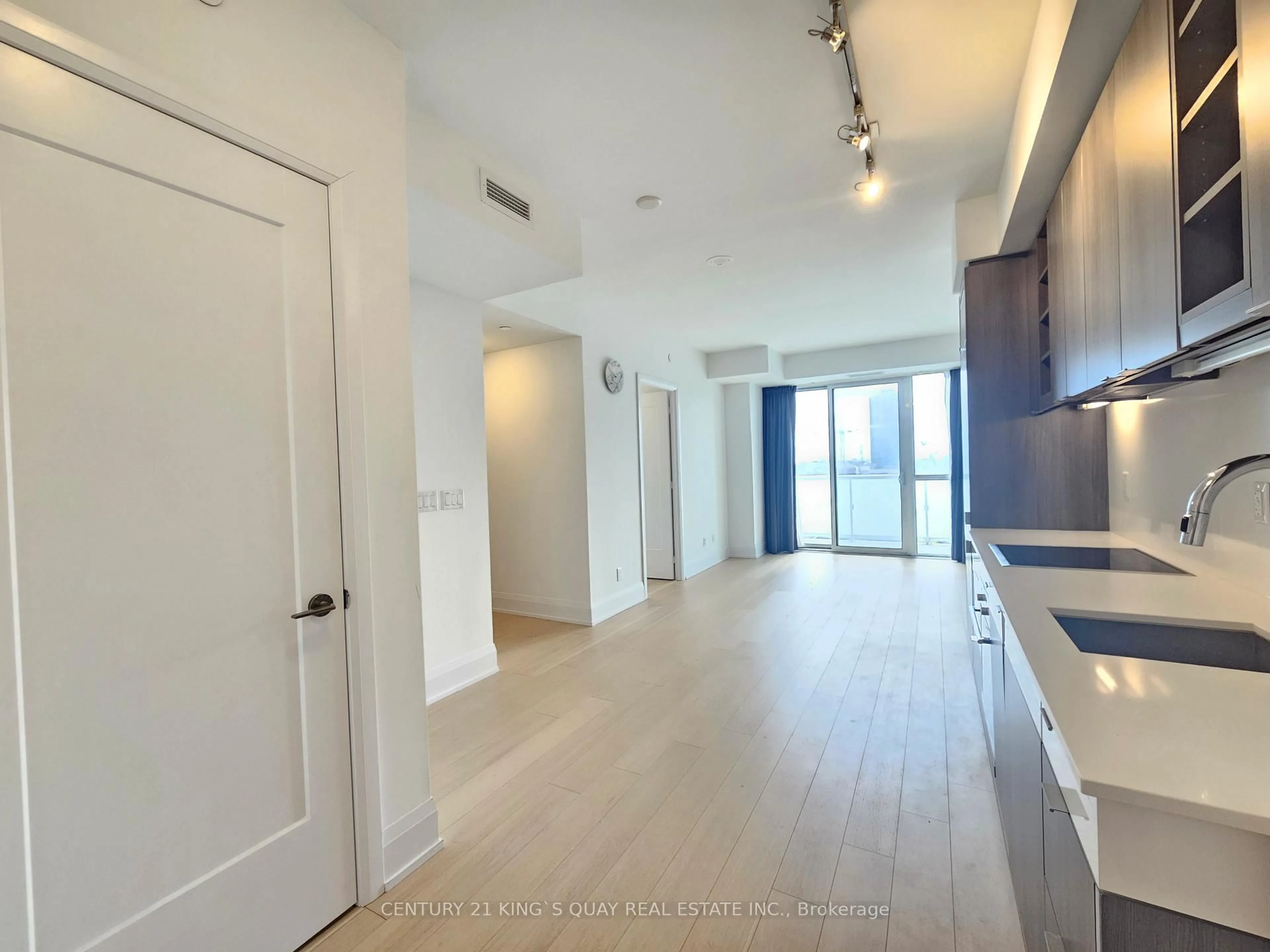 A pic of a room for 101 Erskine Ave #1410, Toronto Ontario M4P 0C5