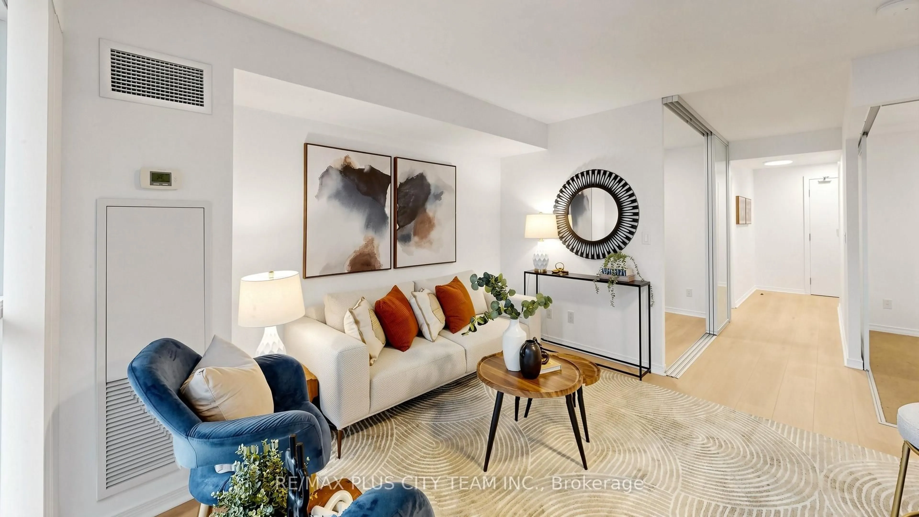 Living room with furniture, unknown for 352 Front St #513, Toronto Ontario M5V 0K3