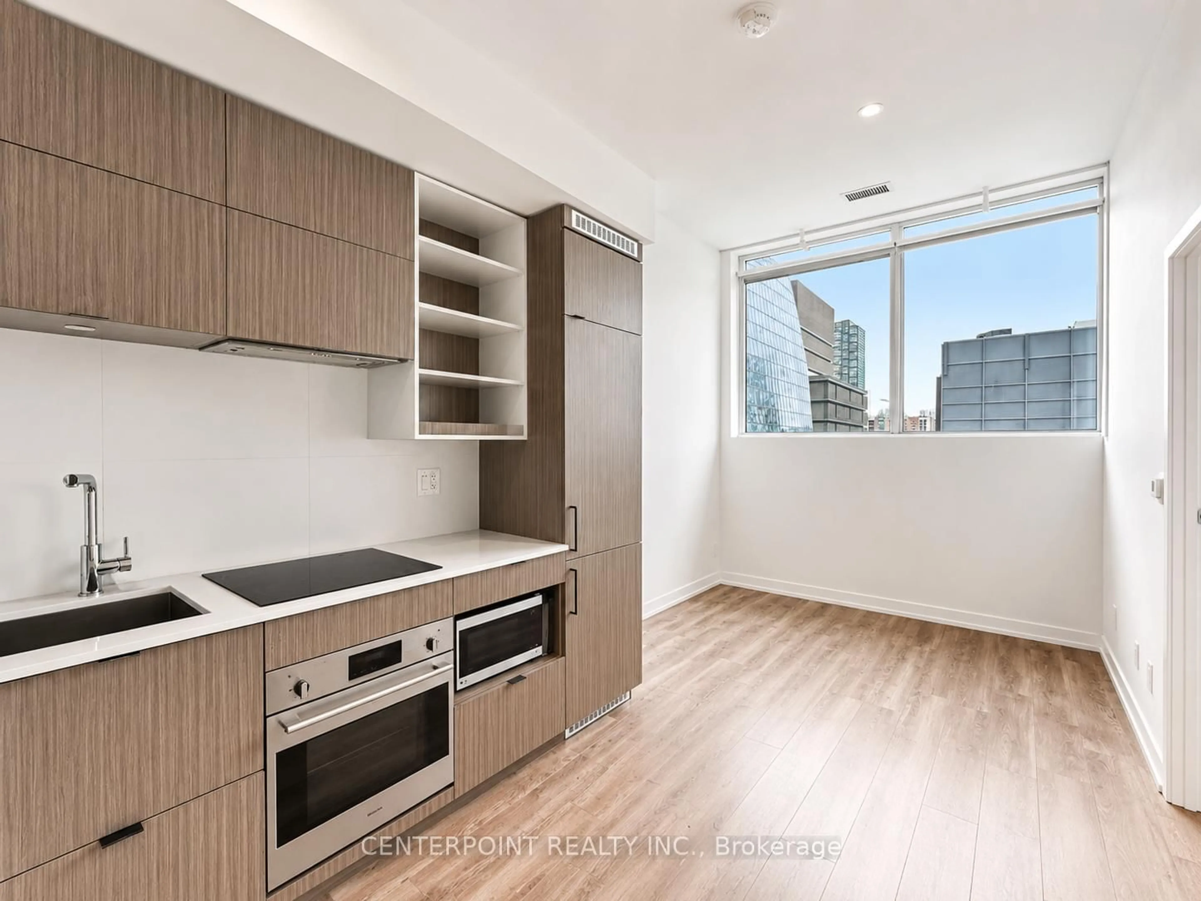 Standard kitchen, wood/laminate floor for 20 Edward St #404, Toronto Ontario M5G 0C5