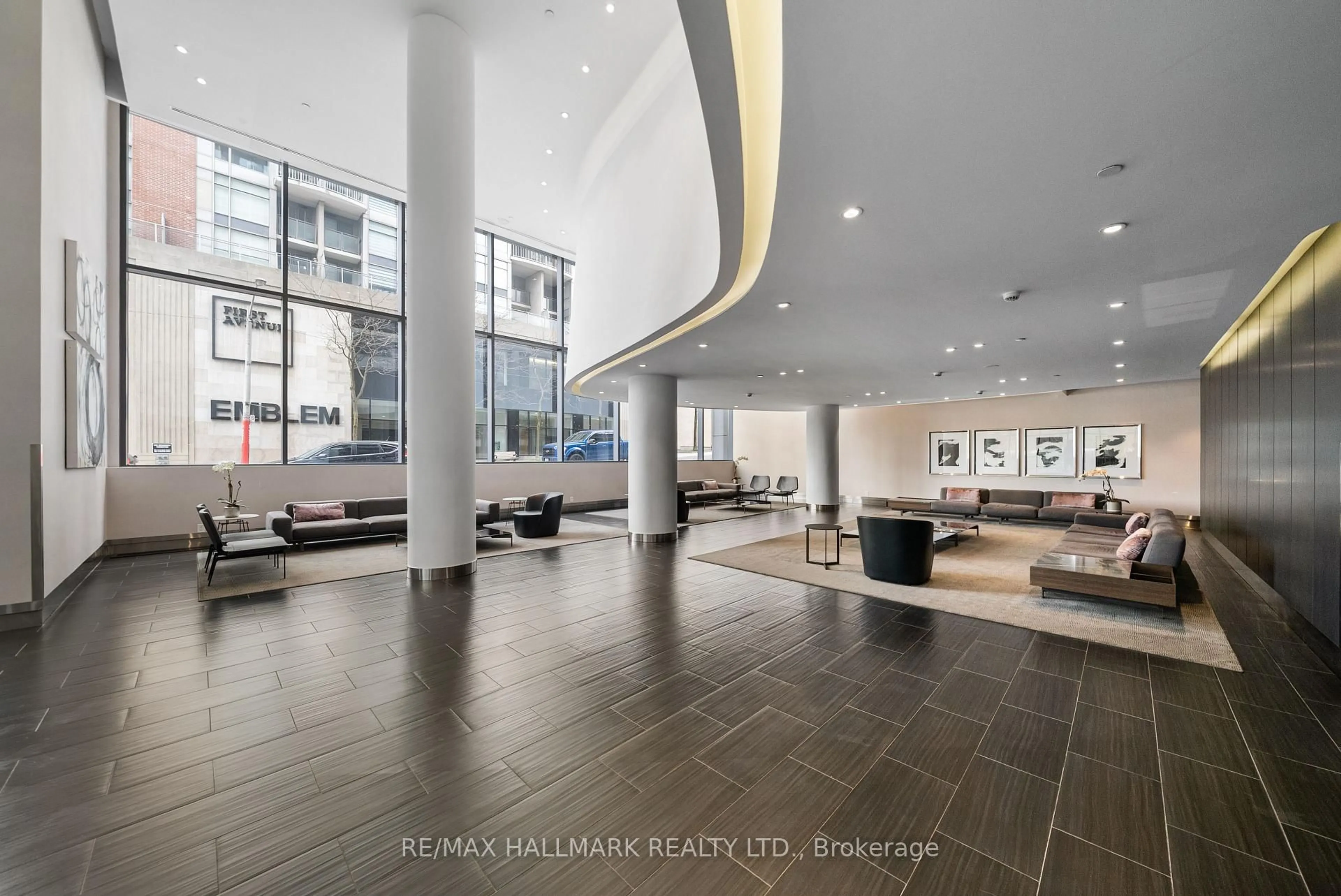 Lobby for 1815 Yonge St #1106, Toronto Ontario M4T 2A4