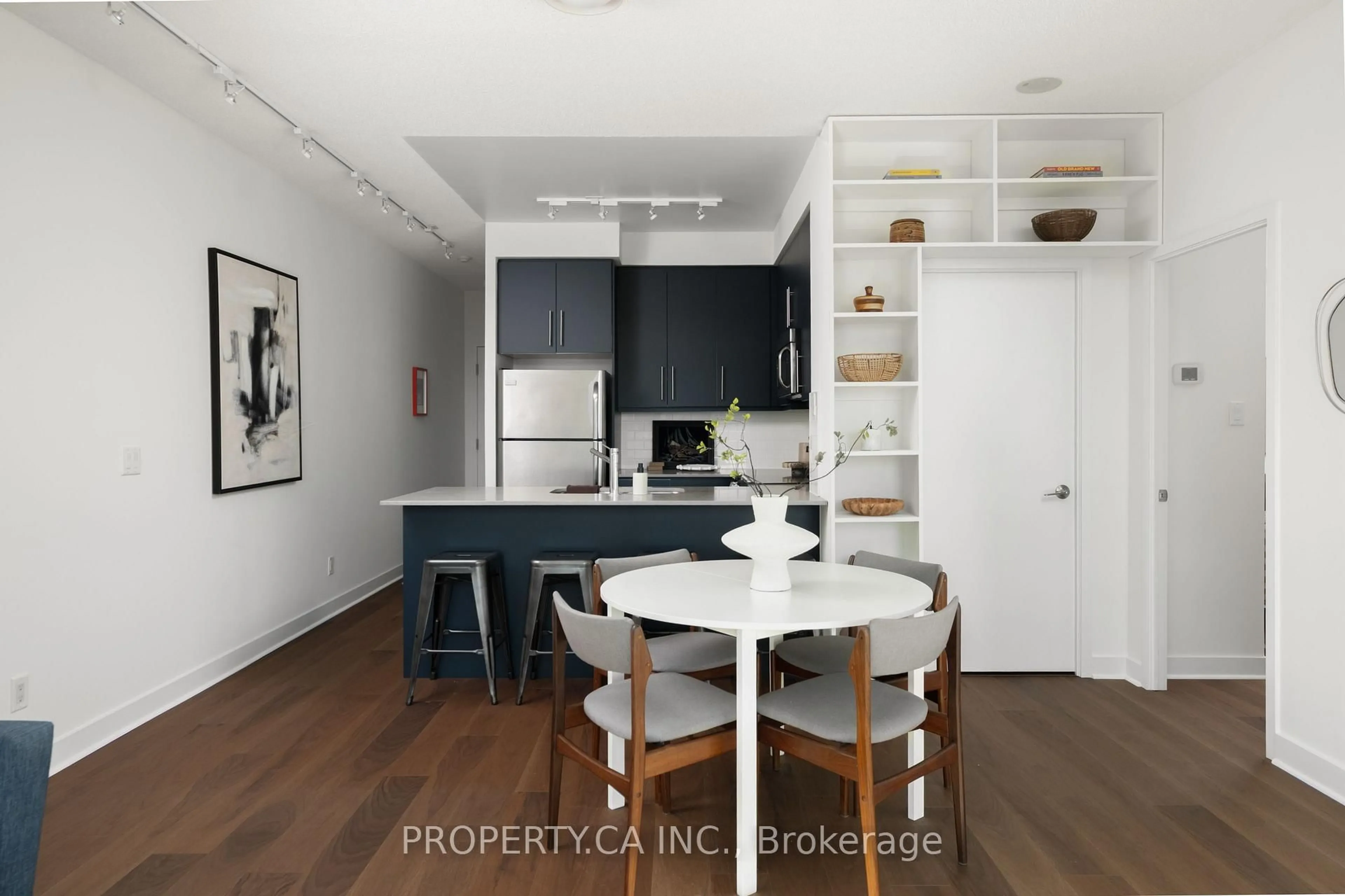 Open concept kitchen, unknown for 1171 Queen St #704, Toronto Ontario M6J 0A5