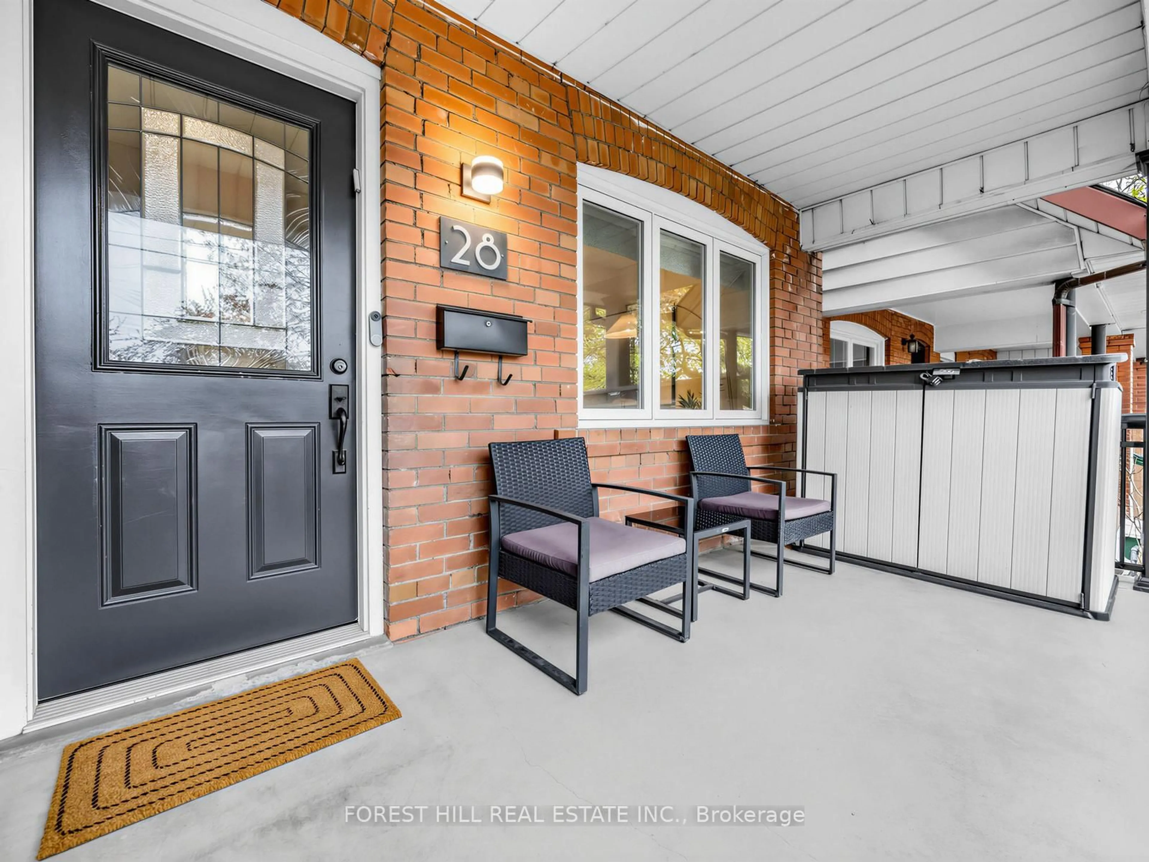 Indoor entryway for 28 Alameda Ave, Toronto Ontario M6C 3W2