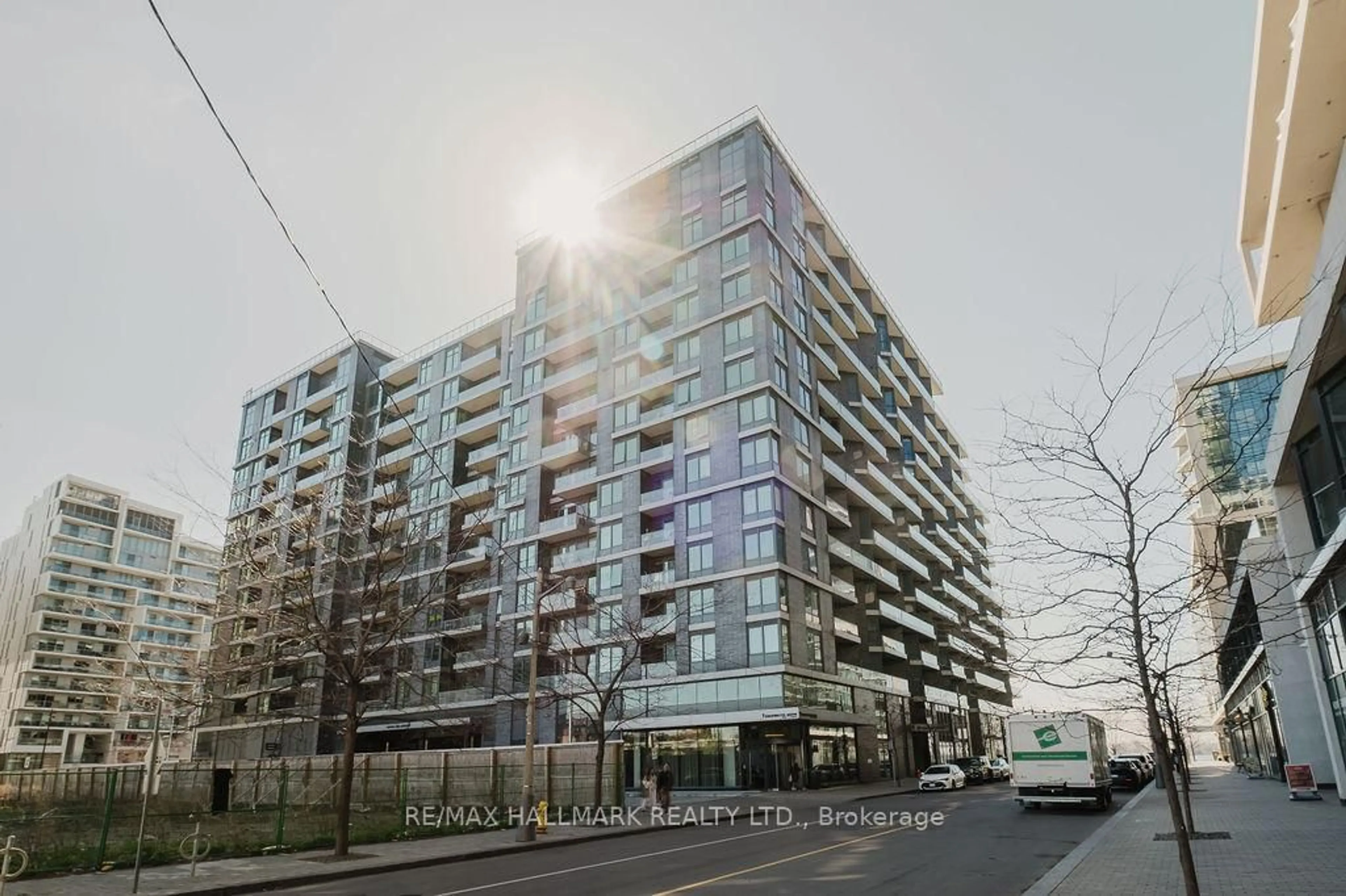 Unknown for 1 EDGEWATER Dr #520, Toronto Ontario M5A 0L1