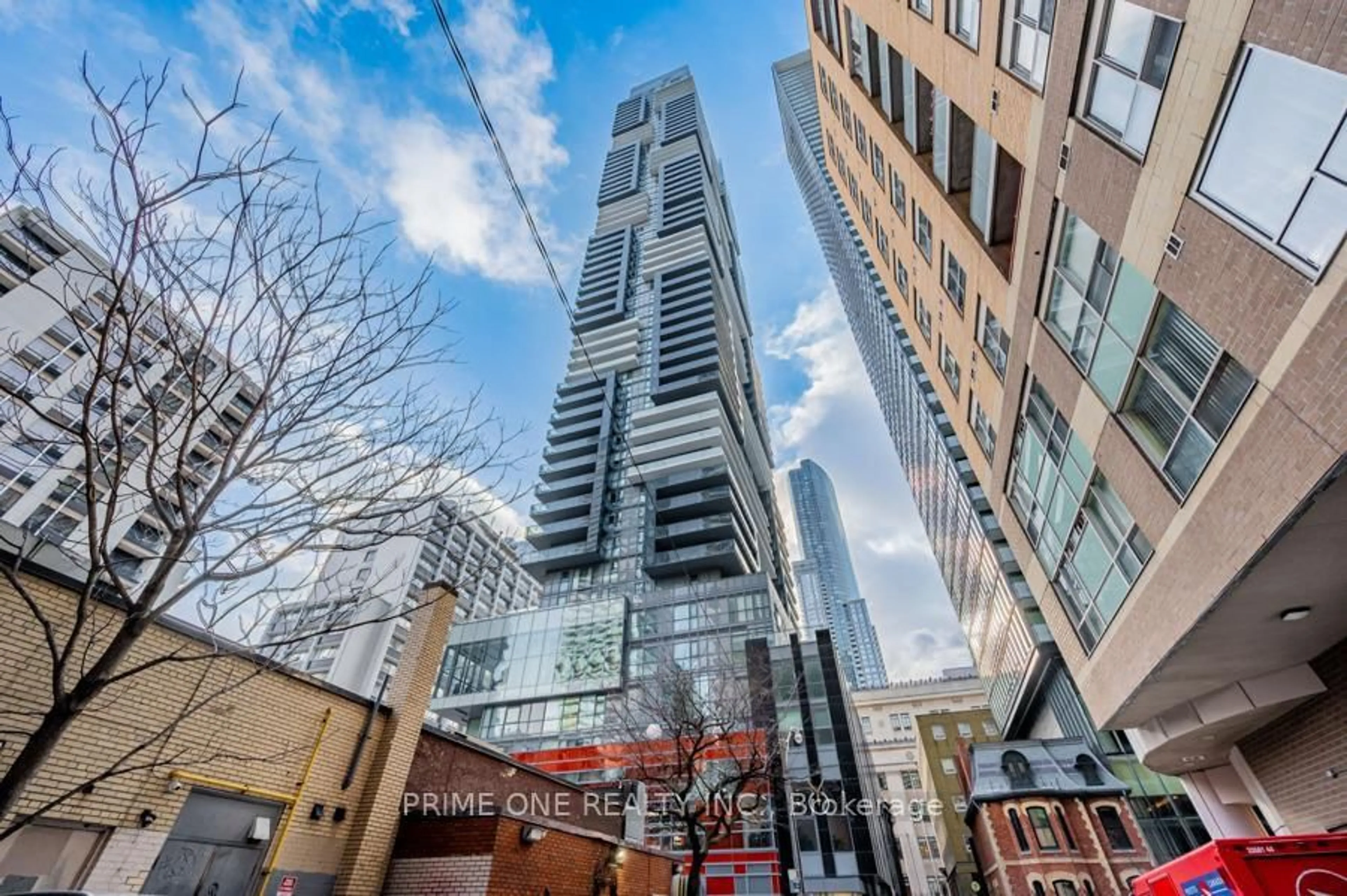 Unknown for 7 Grenville St #6113, Toronto Ontario M4Y 0E9