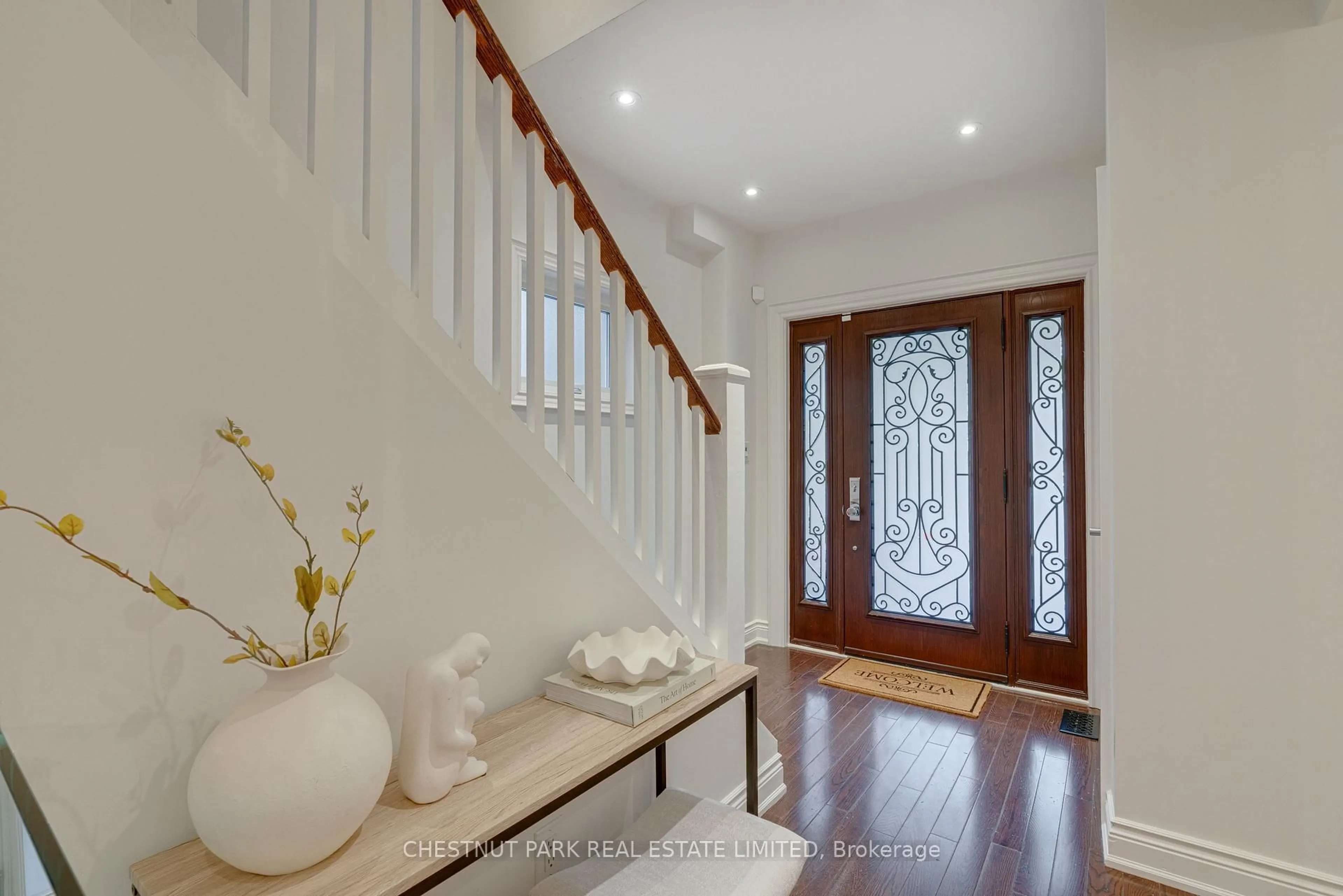 Indoor entryway for 53 Gormley Ave, Toronto Ontario M4V 1Y9