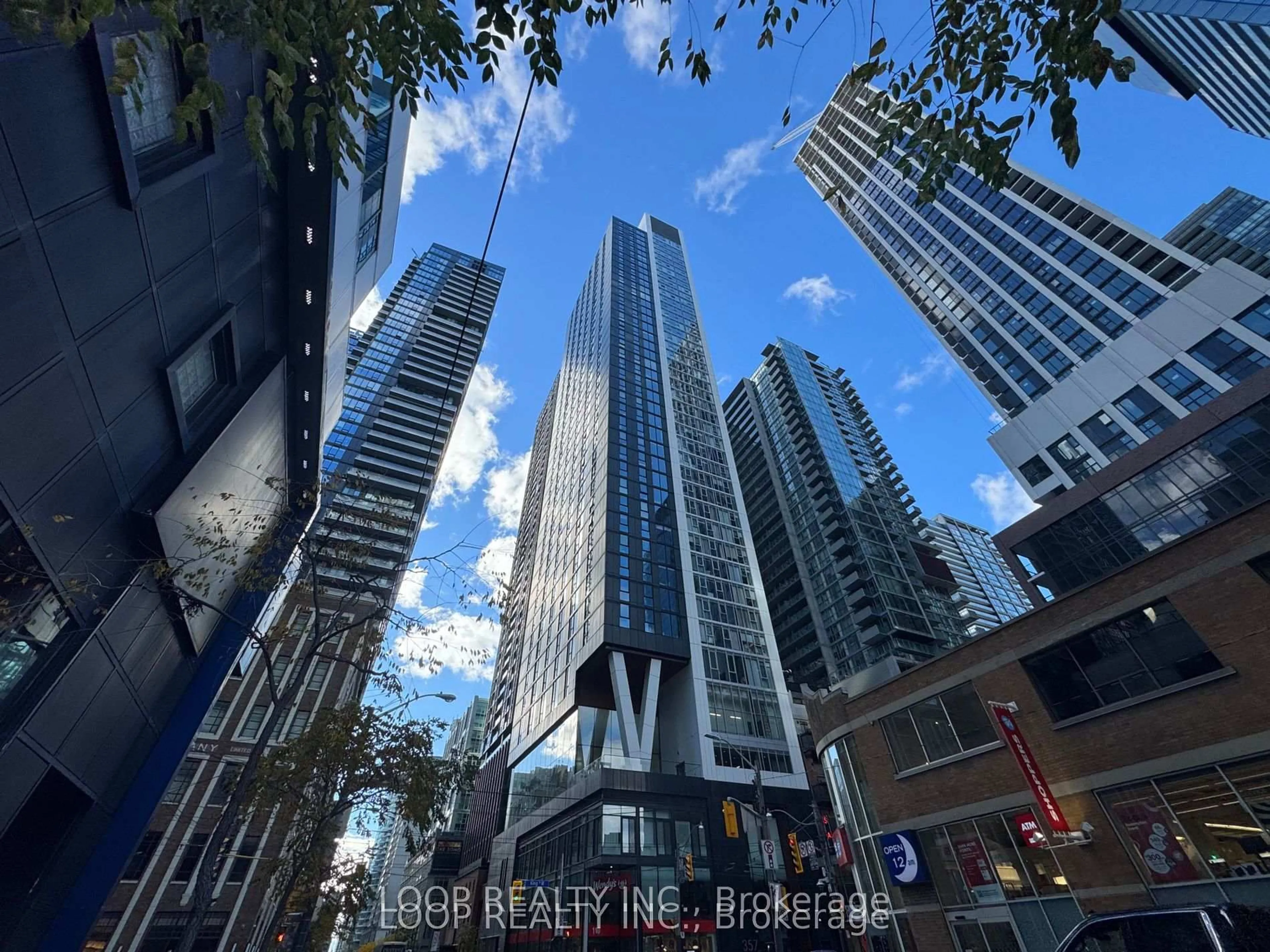 A pic from outside/outdoor area/front of a property/back of a property/a pic from drone, unknown for 357 King St #1308, Toronto Ontario M5V 1K1