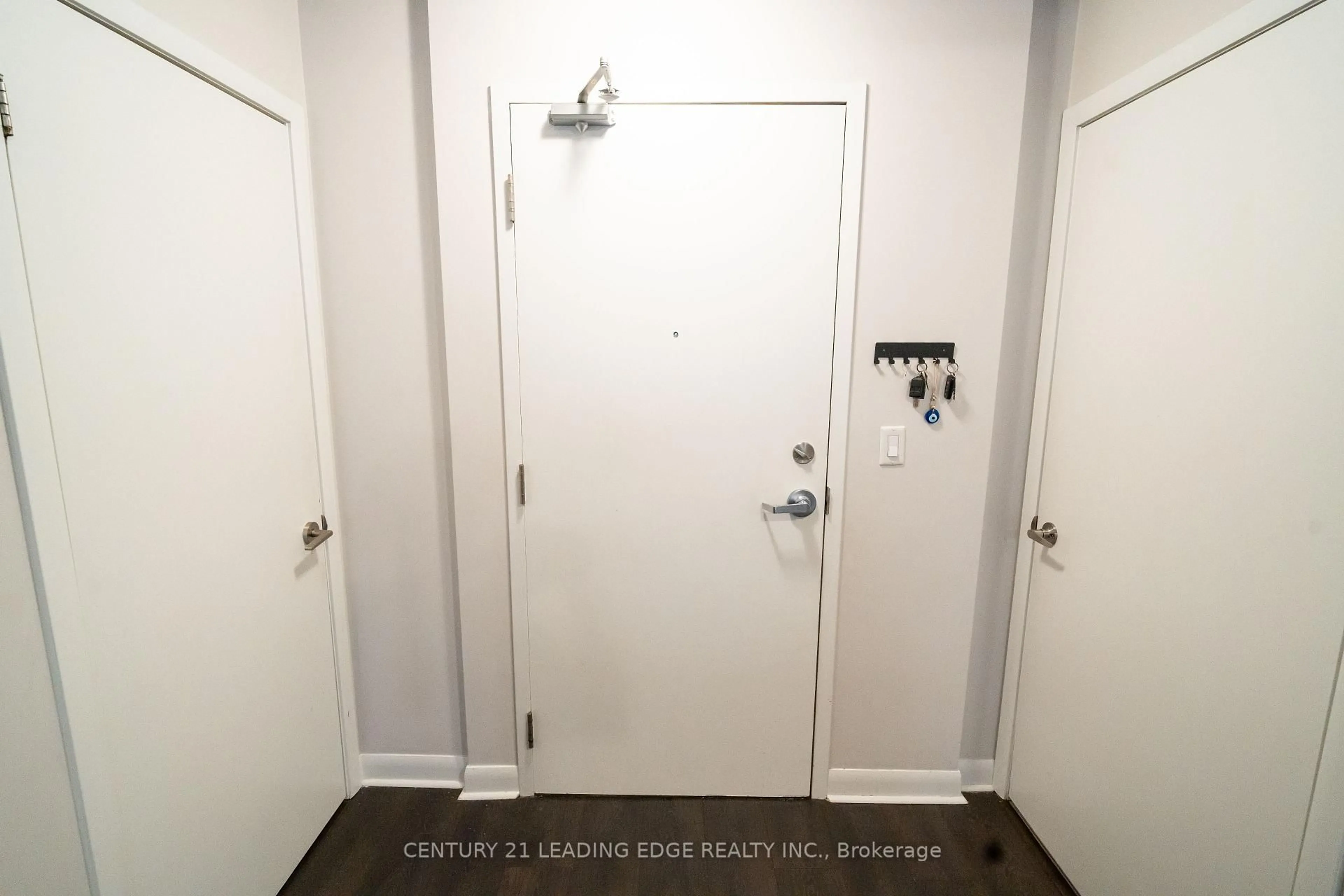 Unknown for 15 BRUYERES Mews #517, Toronto Ontario M5V 0A7