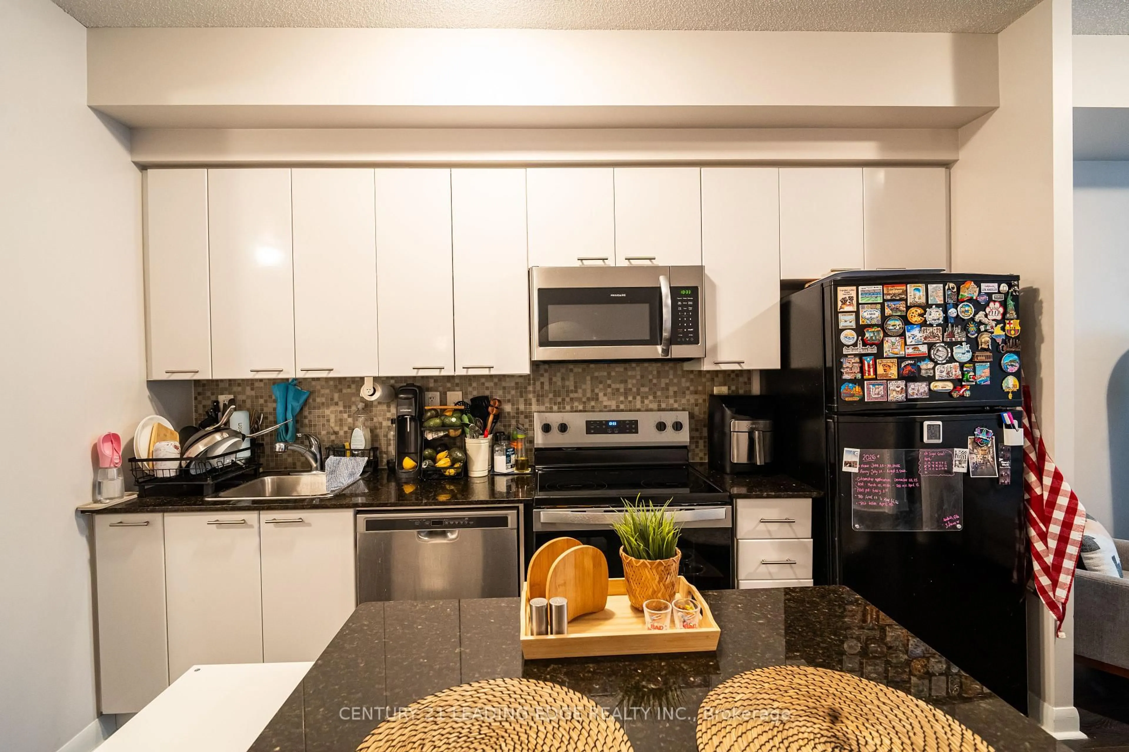 Unknown for 15 BRUYERES Mews #517, Toronto Ontario M5V 0A7
