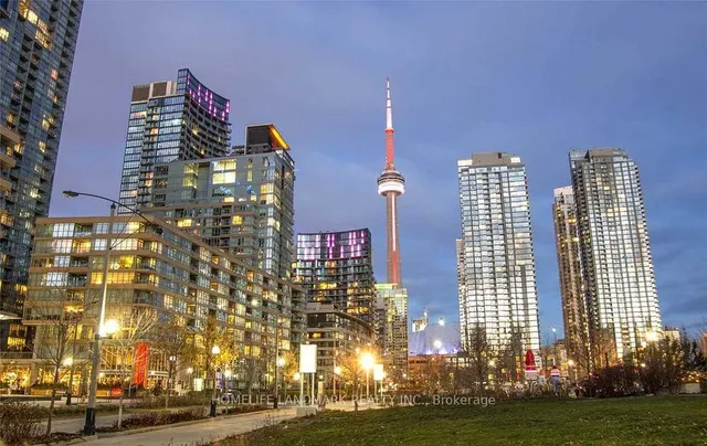26 Capreol Crt #G17, Toronto 2
