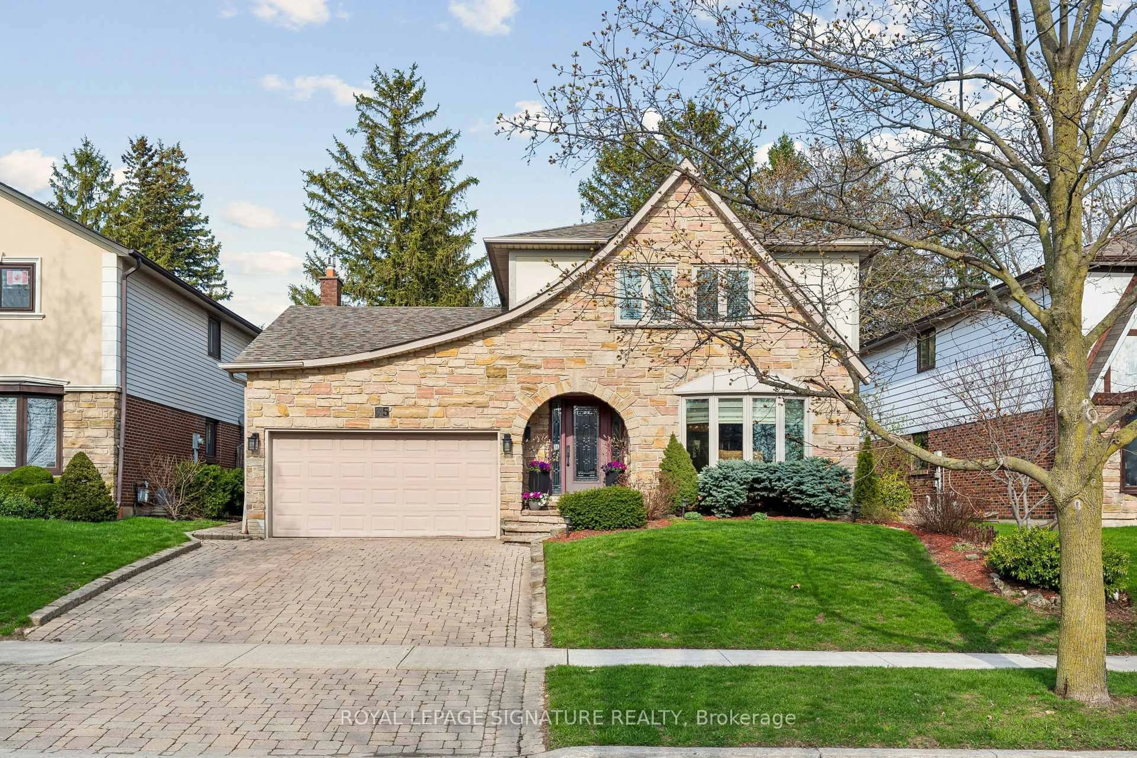 Home with brick exterior material, street for 35 Ranchdale Cres, Toronto Ontario M3A 2M1
