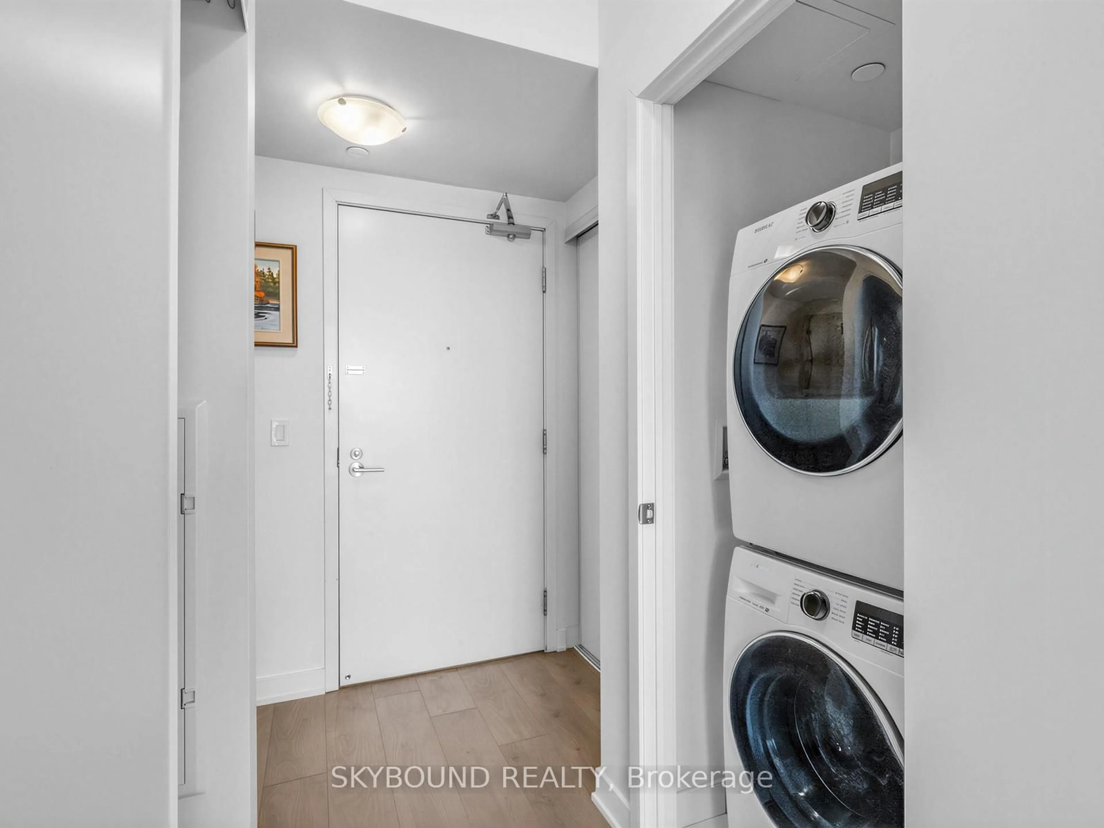Laundry room for 2 Sonic Way #1910, Toronto Ontario M3C 0P2
