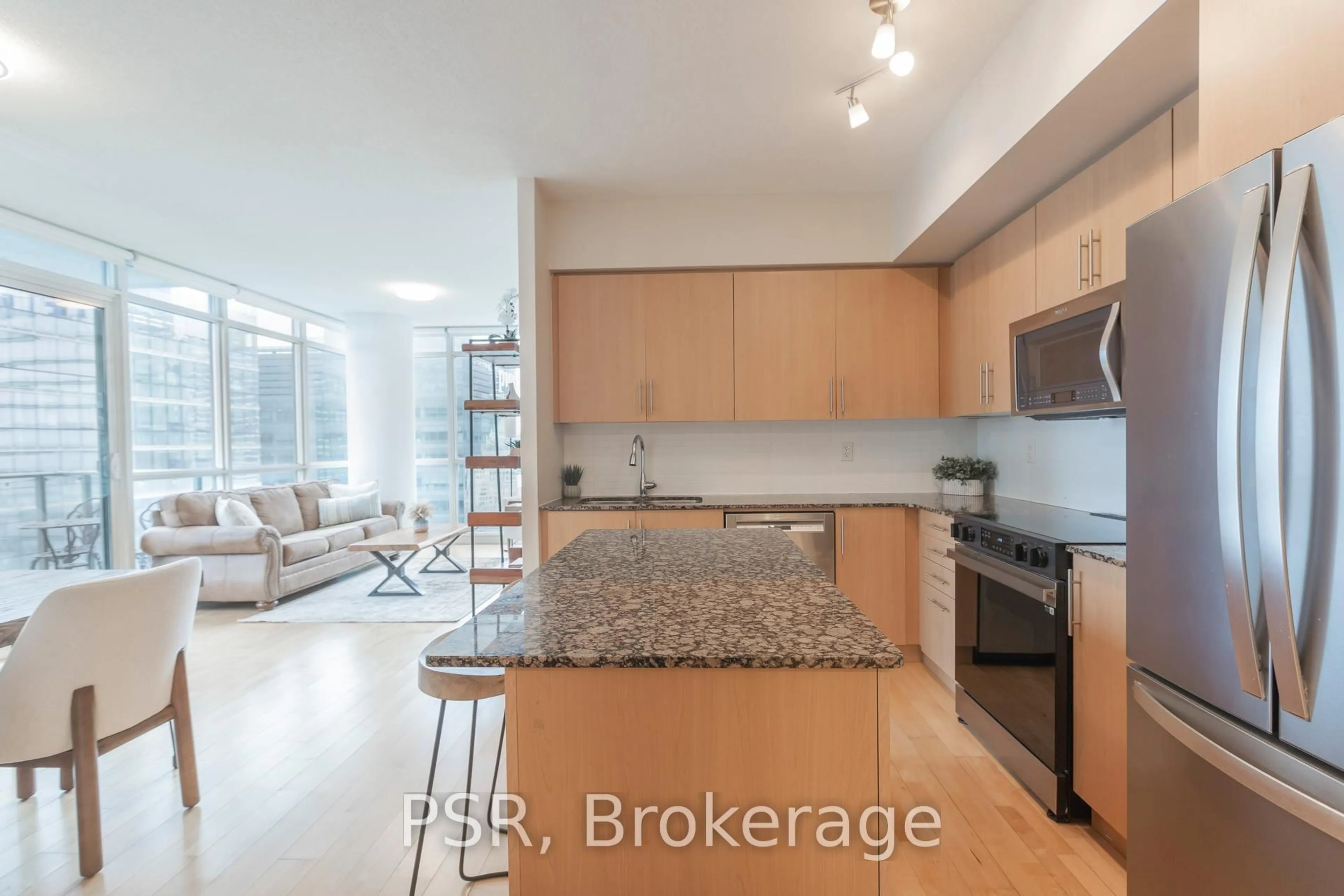 Open concept kitchen, unknown for 55 Bremner Blvd #3101, Toronto Ontario M5J 0A6