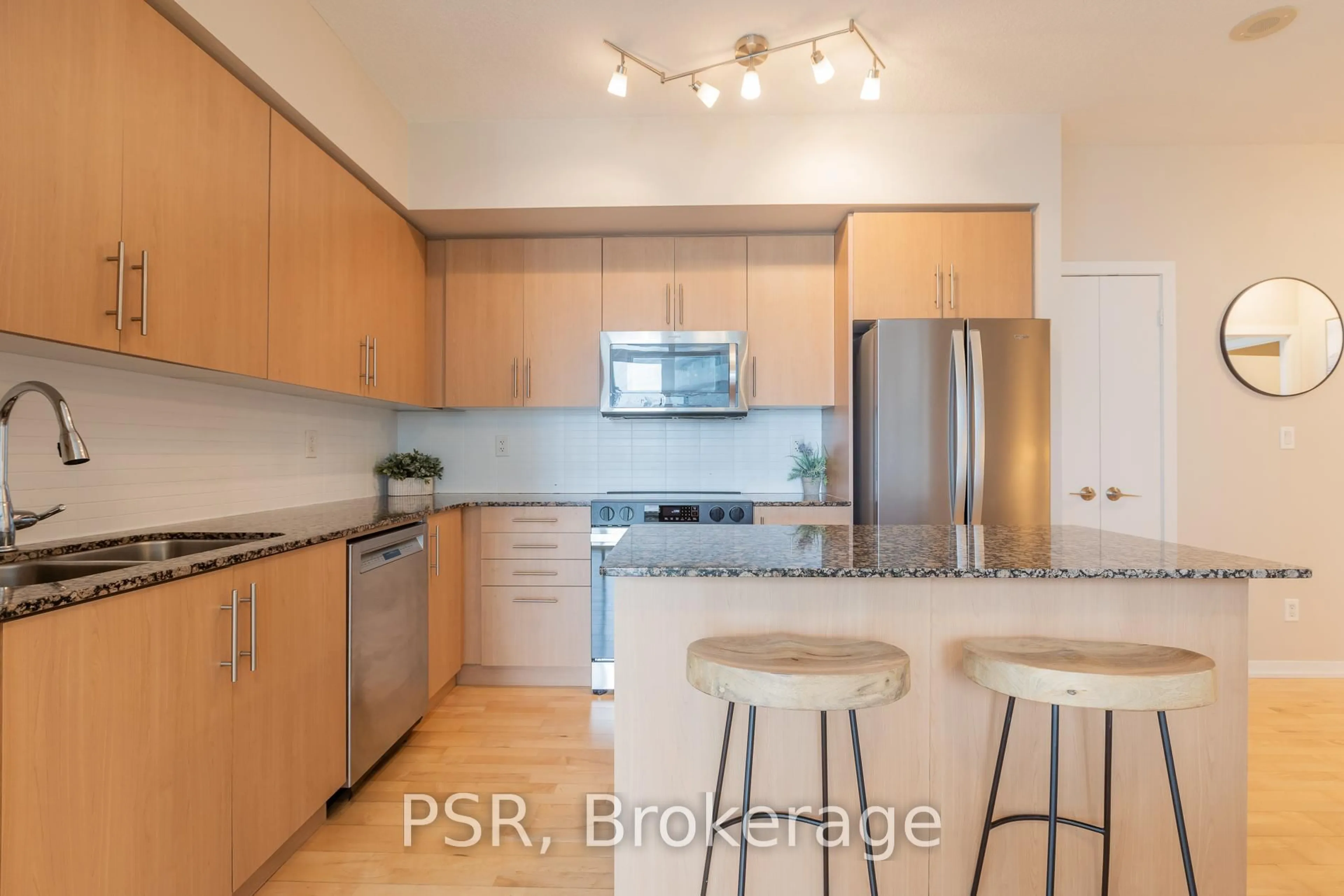 Unknown for 55 Bremner Blvd #3101, Toronto Ontario M5J 0A6
