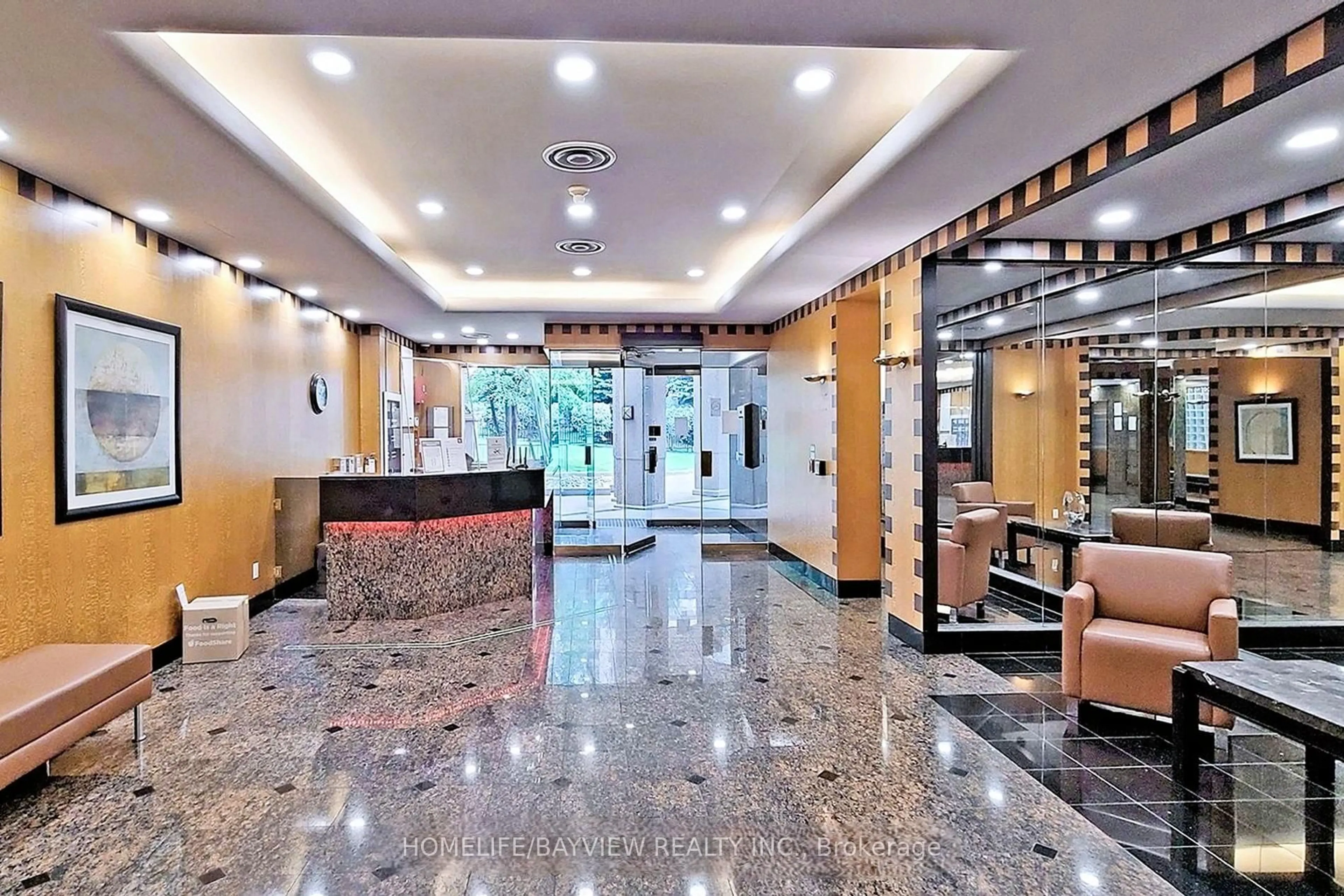 Lobby for 18 Hillcrest Ave #1708, Toronto Ontario M2N 6T5