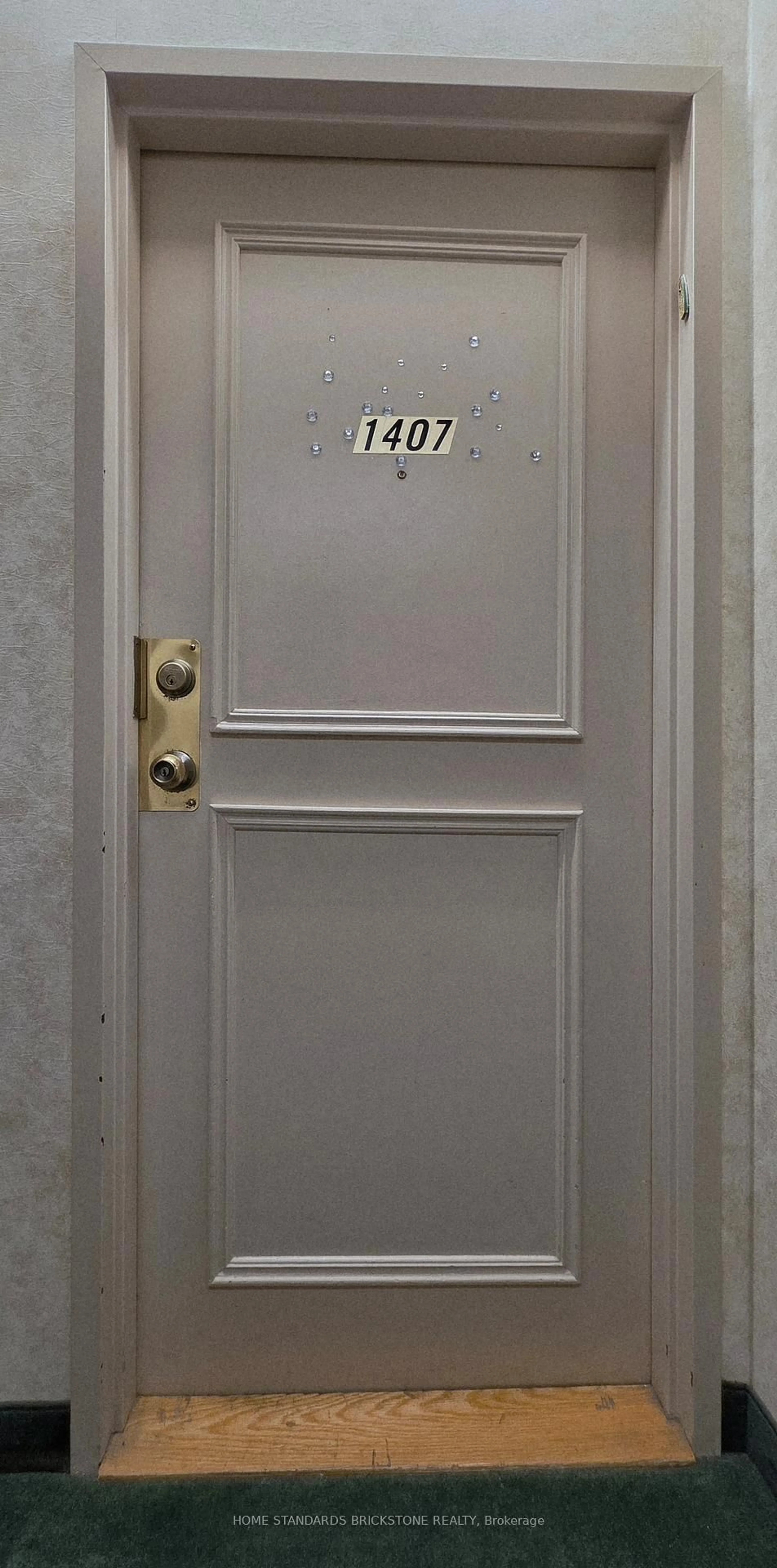 Indoor entryway for 205 Hilda Ave #1407, Toronto Ontario M2M 4B1