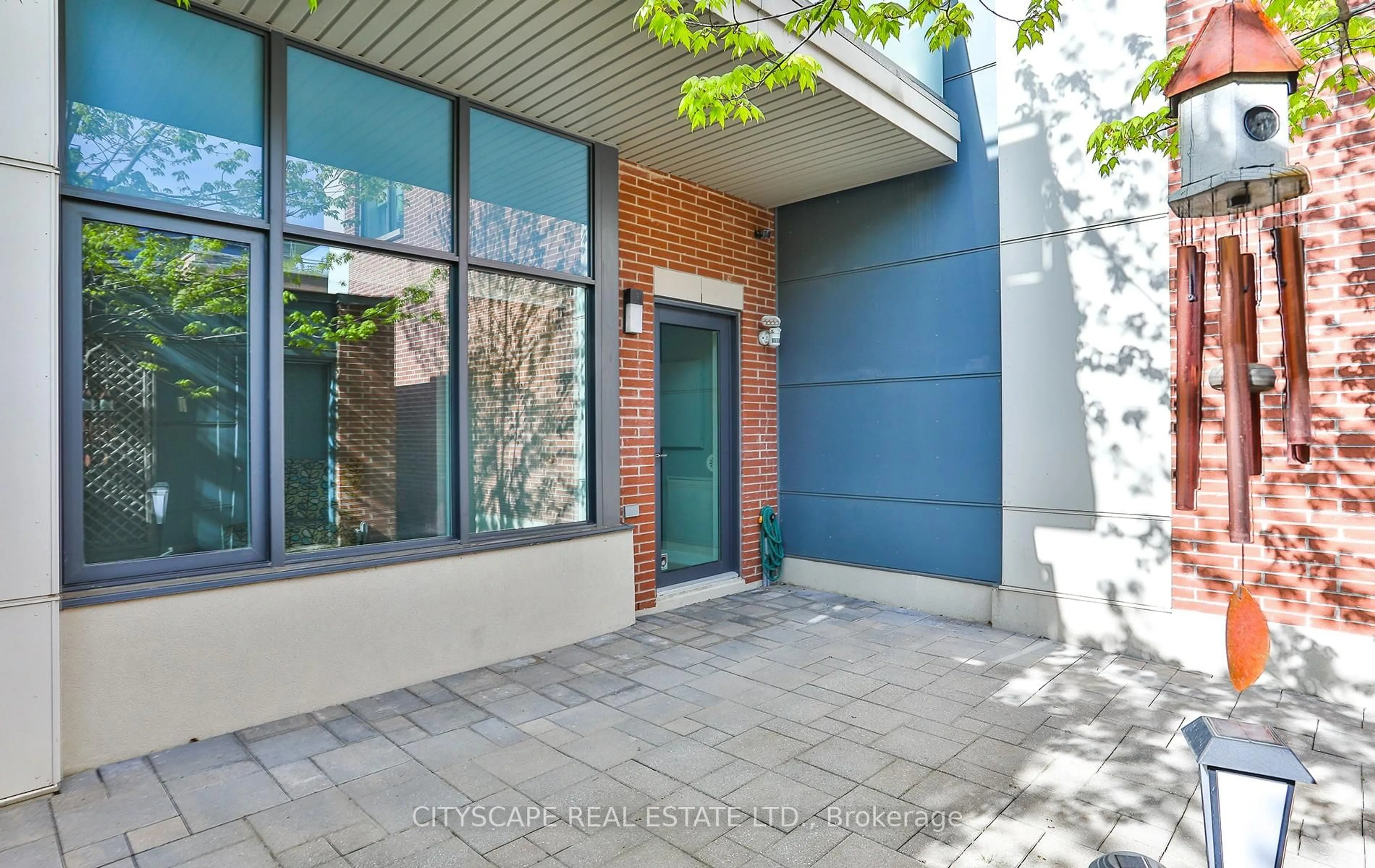Unknown for 35 Oak St, Toronto Ontario M5A 0A2