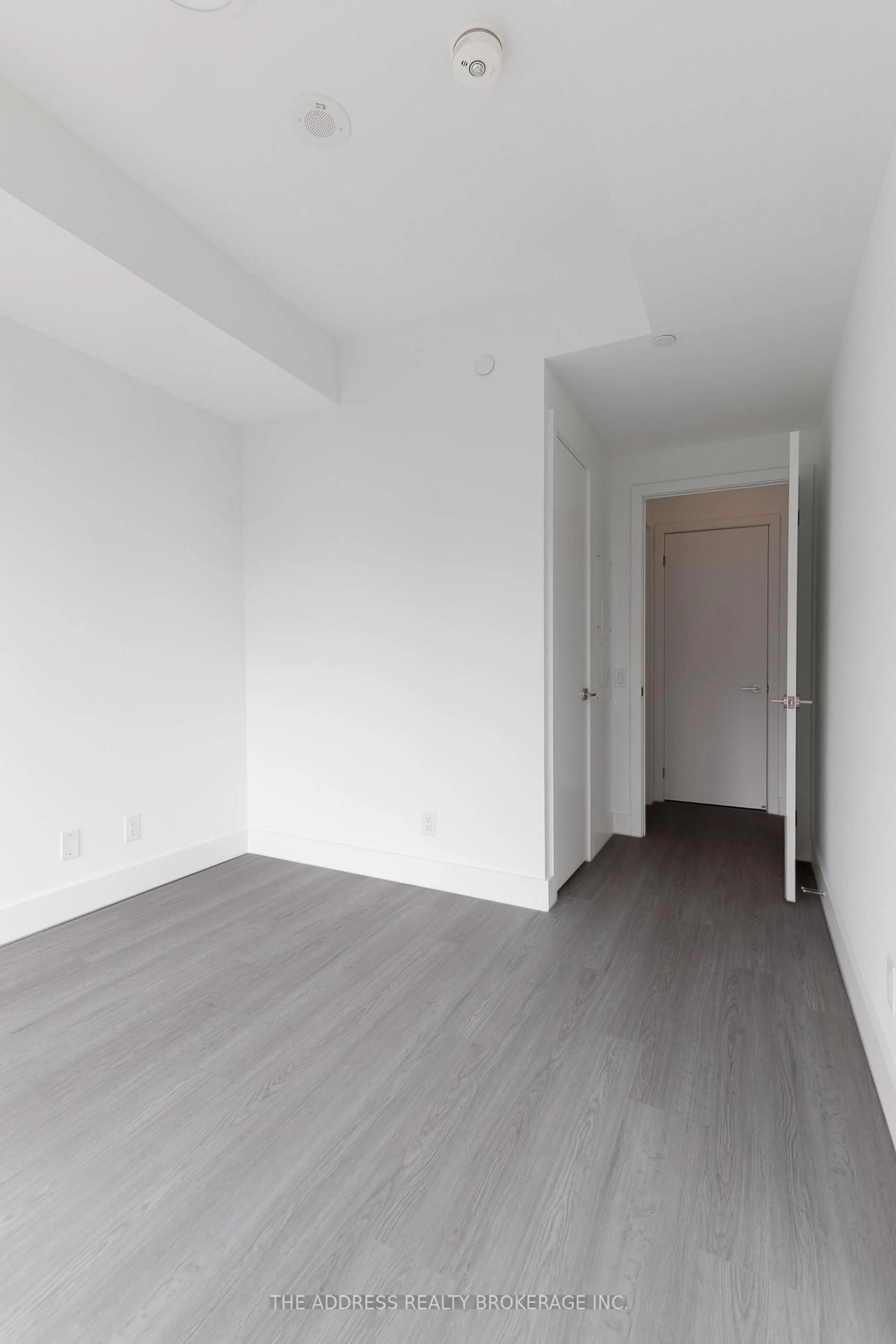 A pic of a room for 6 Greenbriar Rd #507, Toronto Ontario M2K 0H6