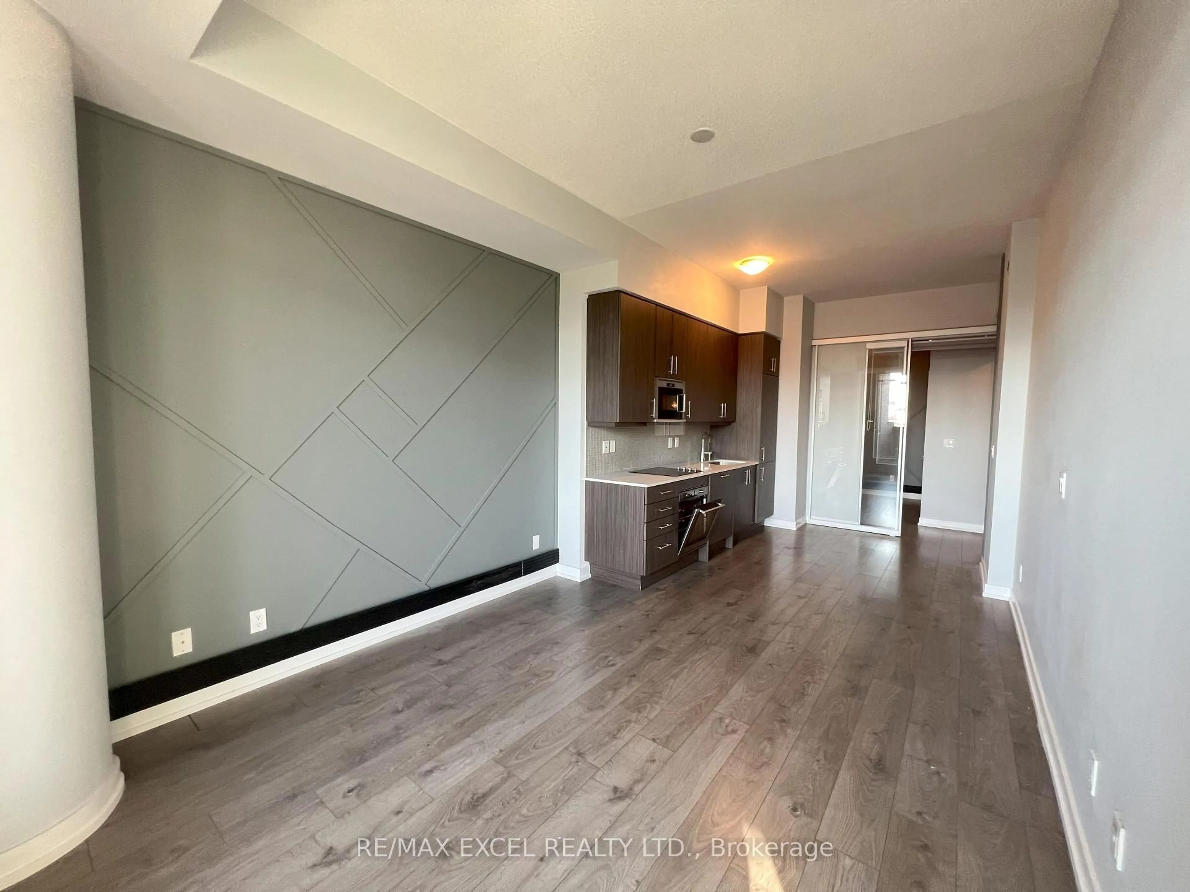 A pic of a room for 297 College St #503, Toronto Ontario M5T 0C2