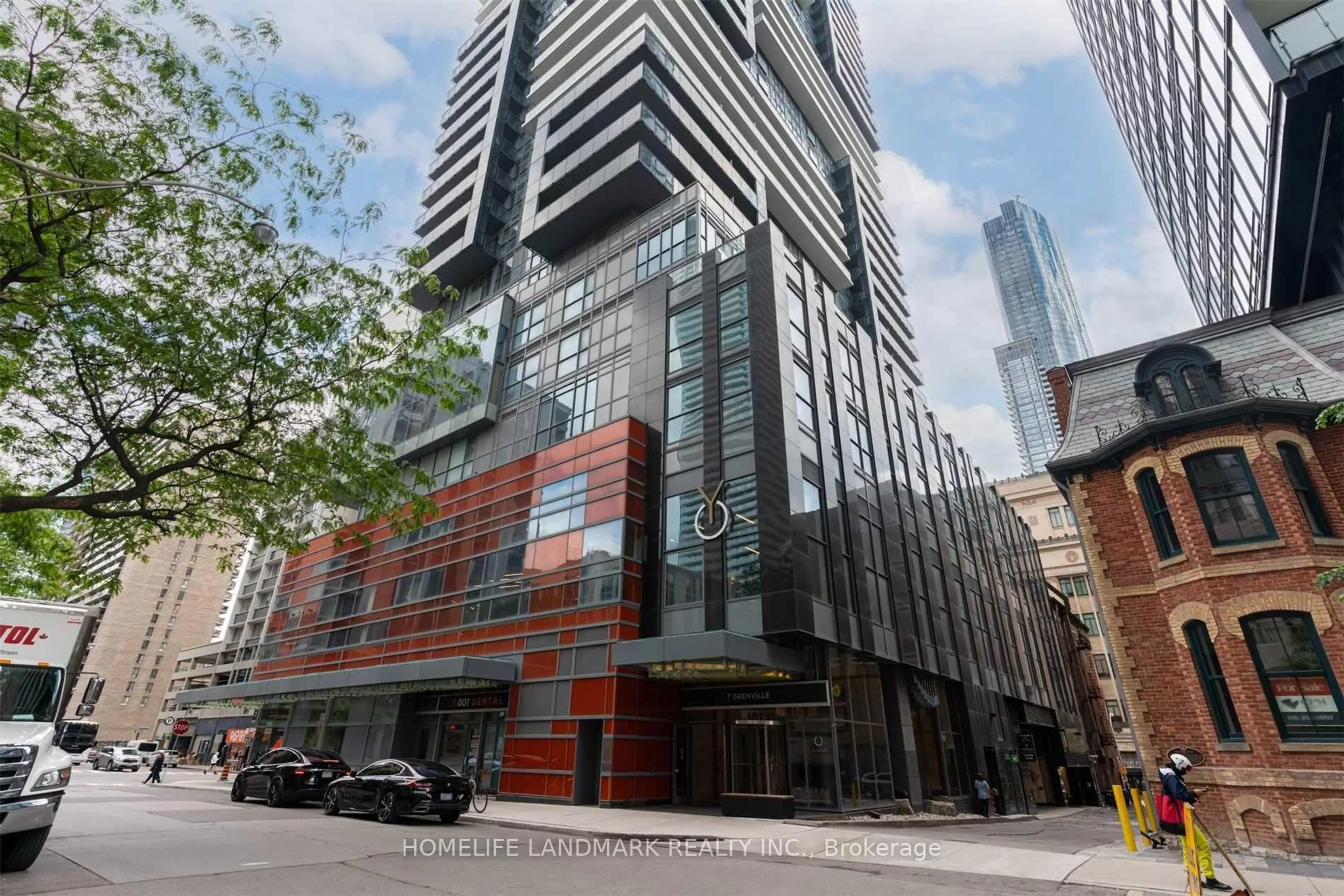 Unknown for 7 Grenville St #5302, Toronto Ontario M4Y 0E9