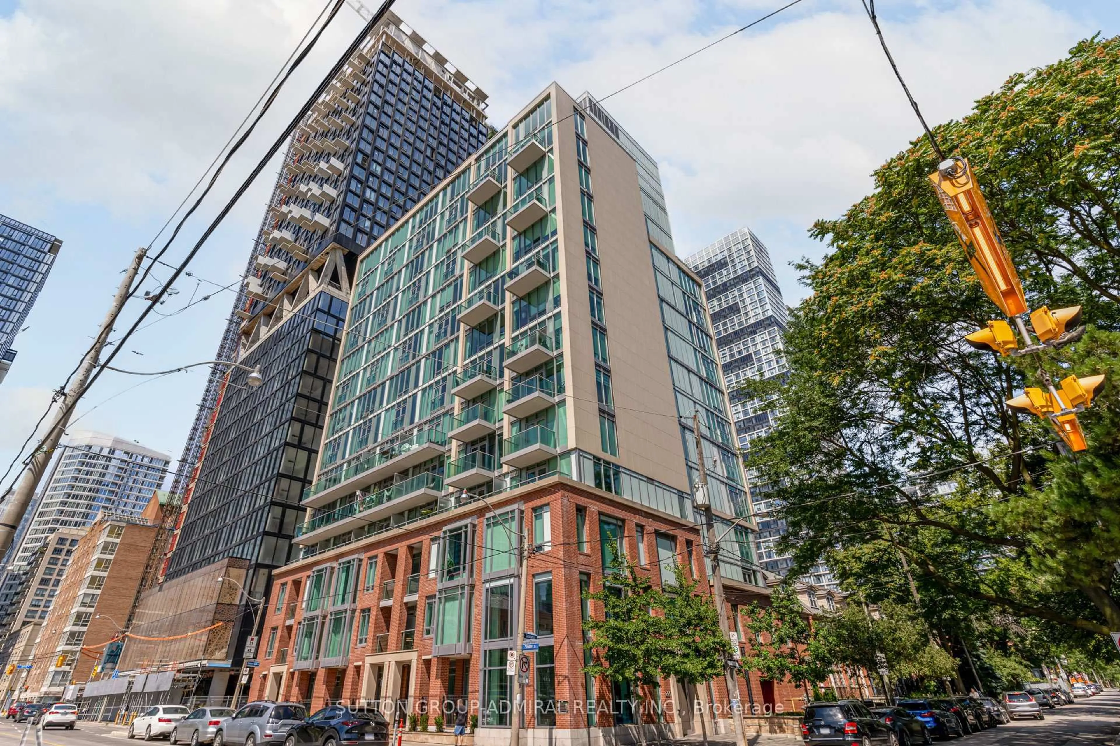 Unknown for 220 George St #TH2, Toronto Ontario M5A 2N1