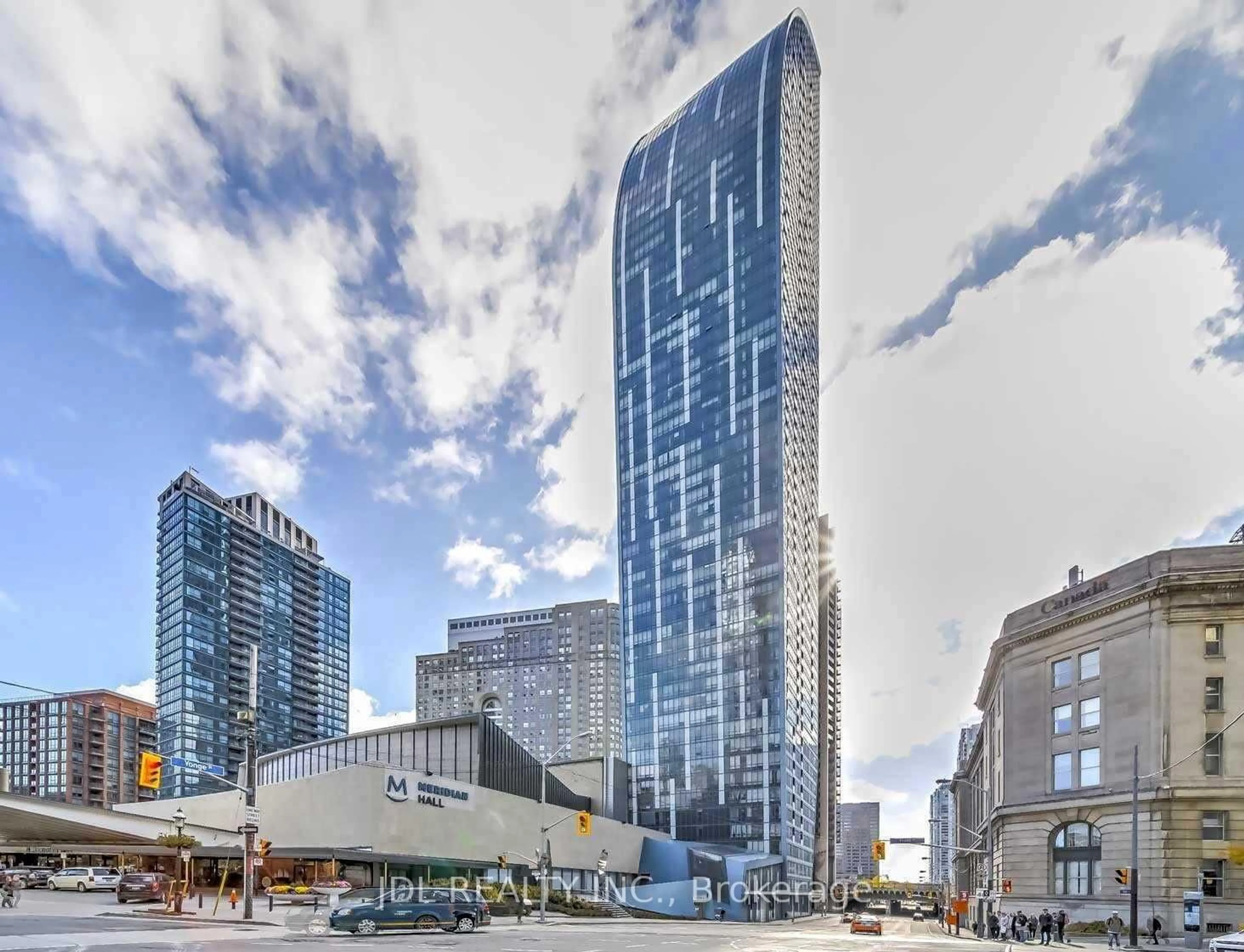 Indoor foyer for 8 The Esplanade #3511, Toronto Ontario M5E 0A6