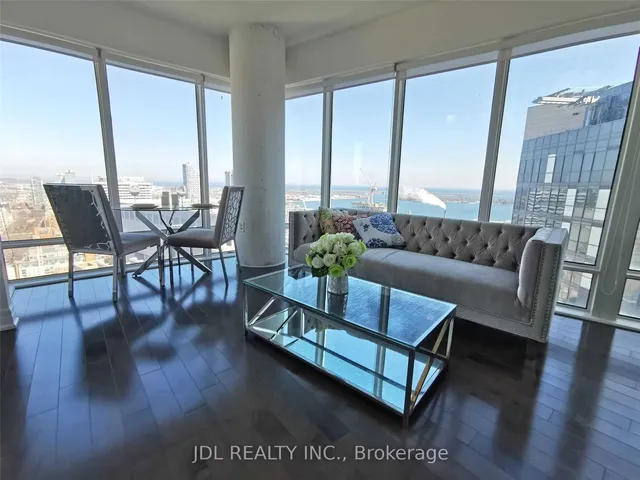 8 The Esplanade #3511, Toronto 2