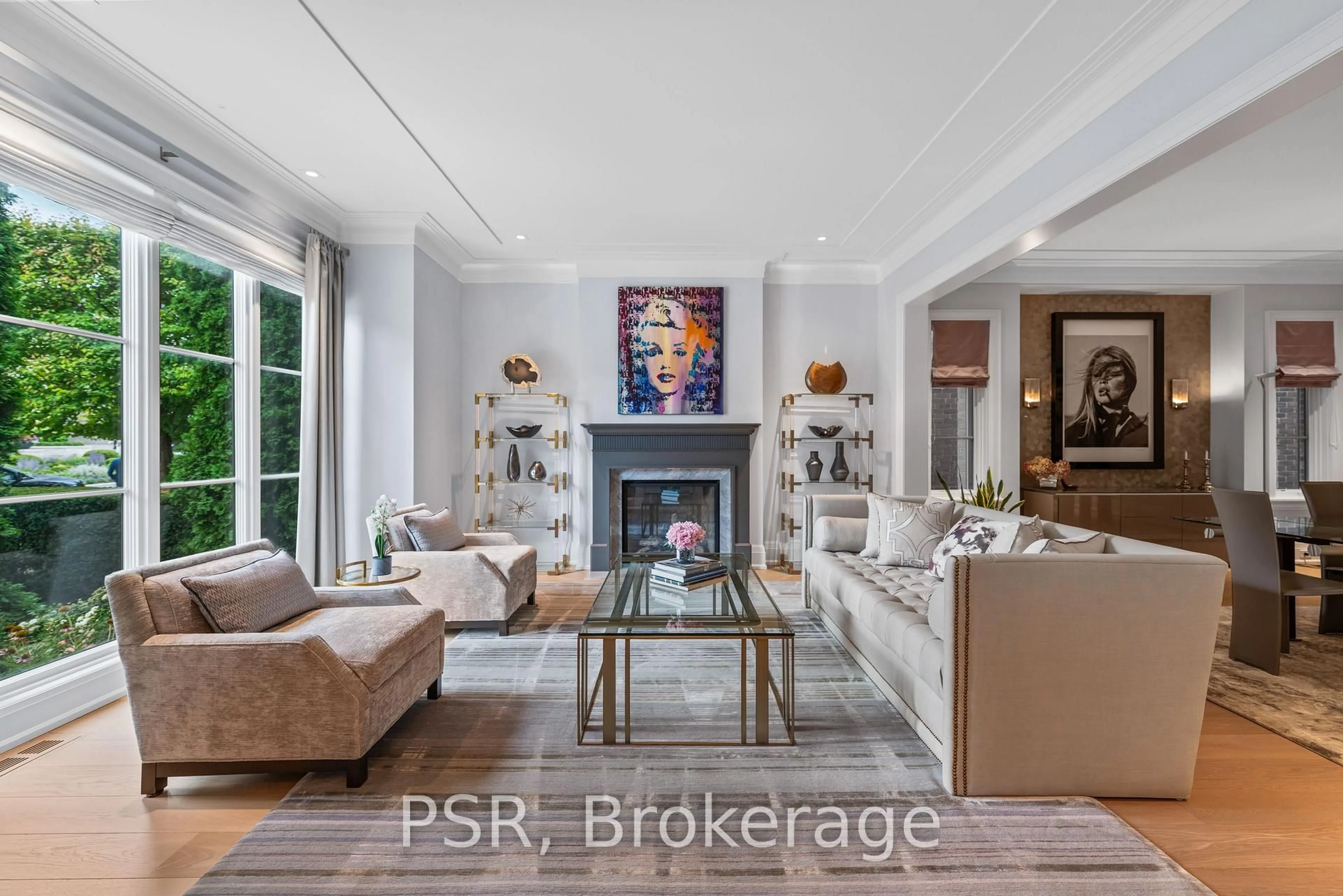 Unknown for 221 Dunvegan Rd, Toronto Ontario M5P 2P3