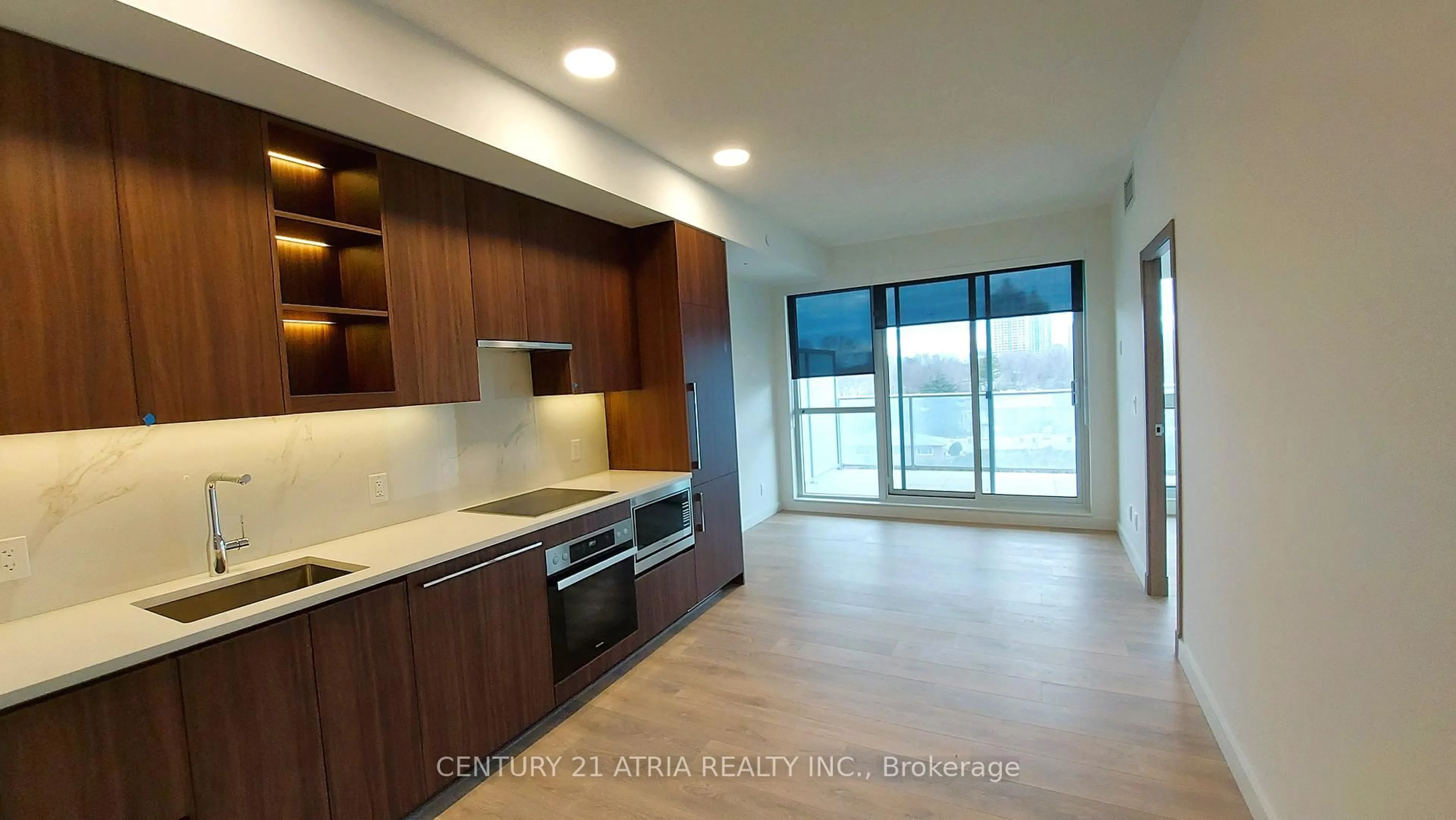 Open concept kitchen, ceramic/tile floor for 25 McMahon Dr #908, Toronto Ontario M2K 0J1