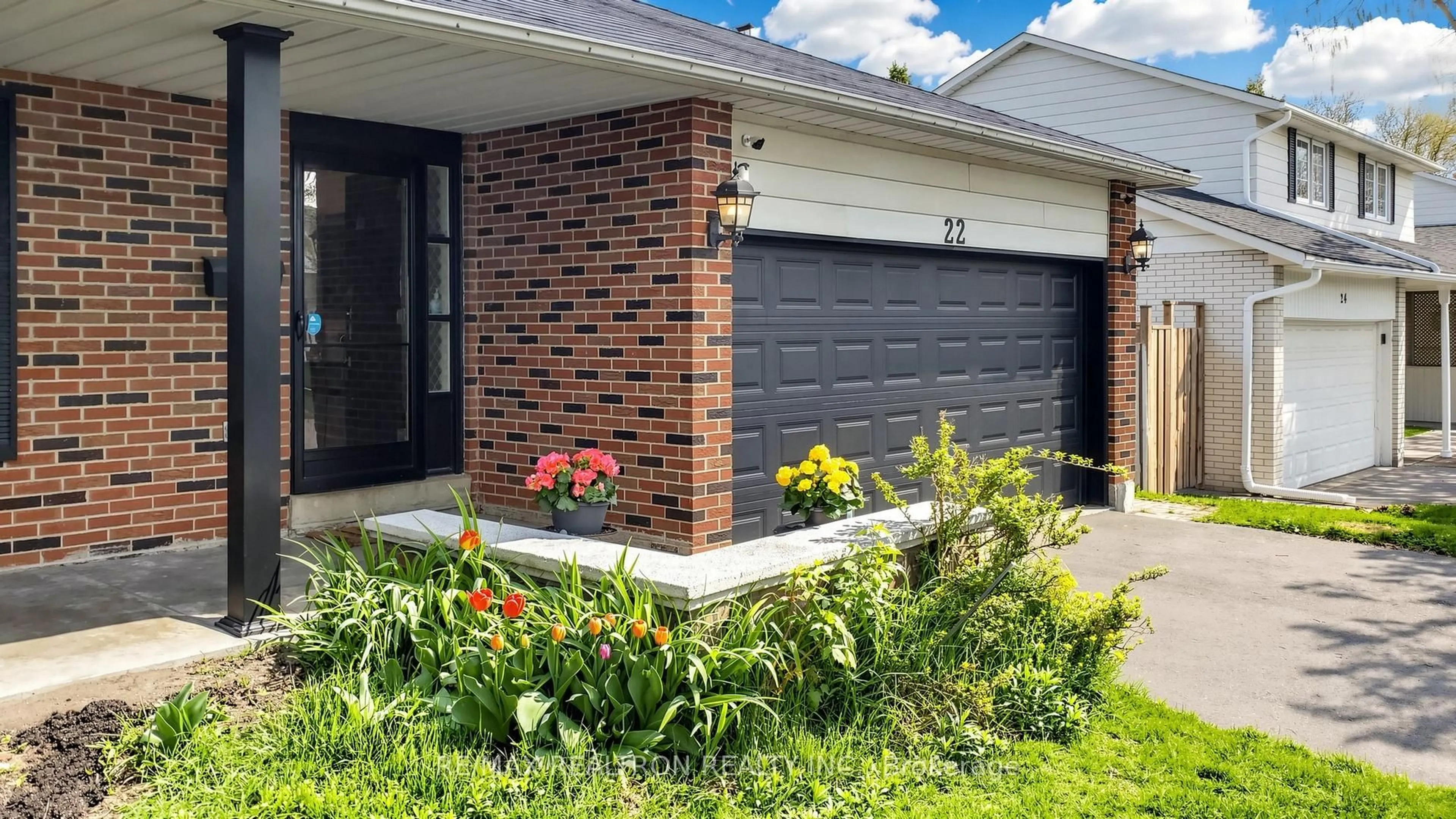 Home with brick exterior material, street for 22 Deerpath Rd, Toronto Ontario M3A 1R5