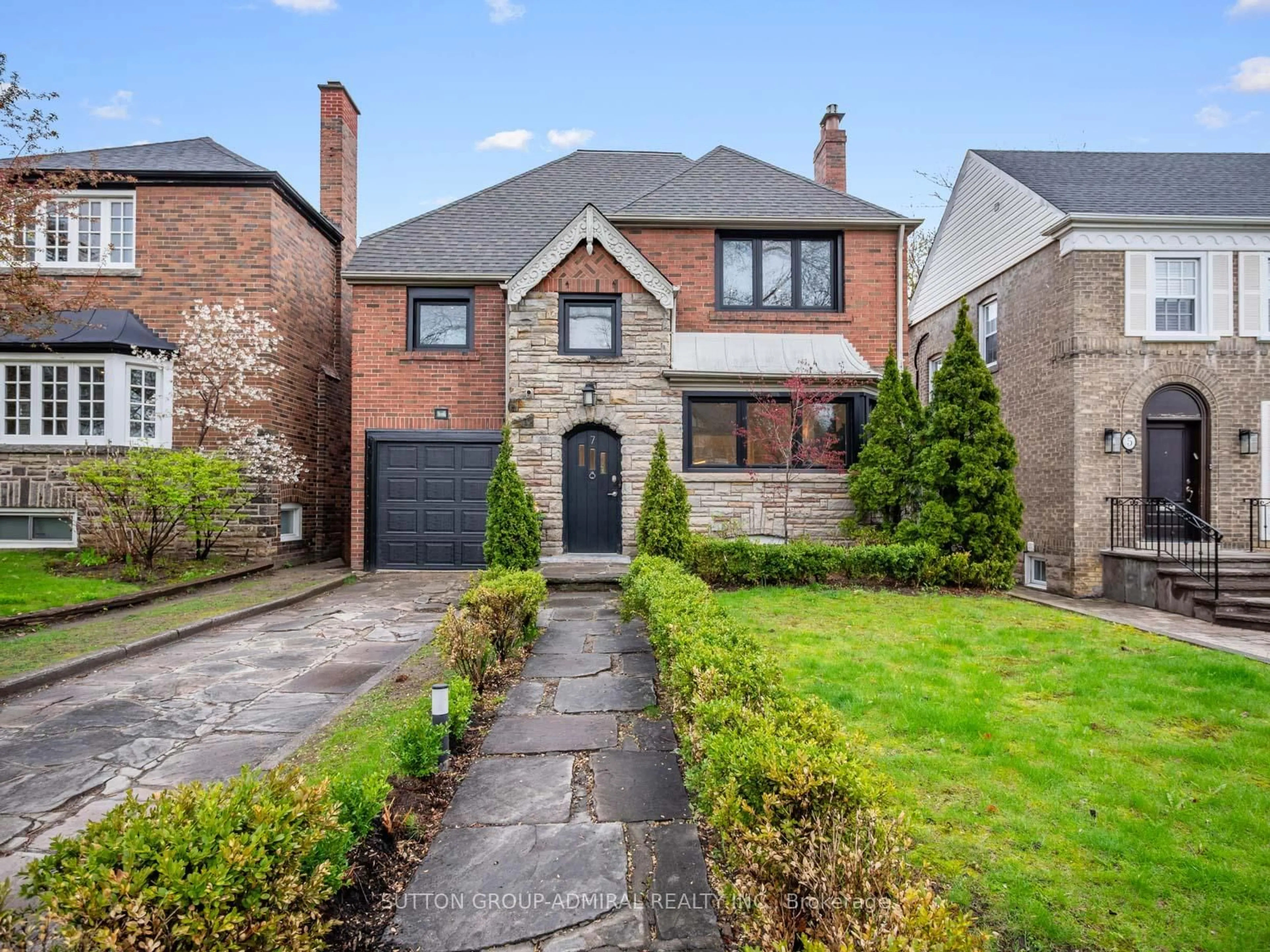 Home with brick exterior material, street for 7 Glenarden Rd, Toronto Ontario M6C 3J8