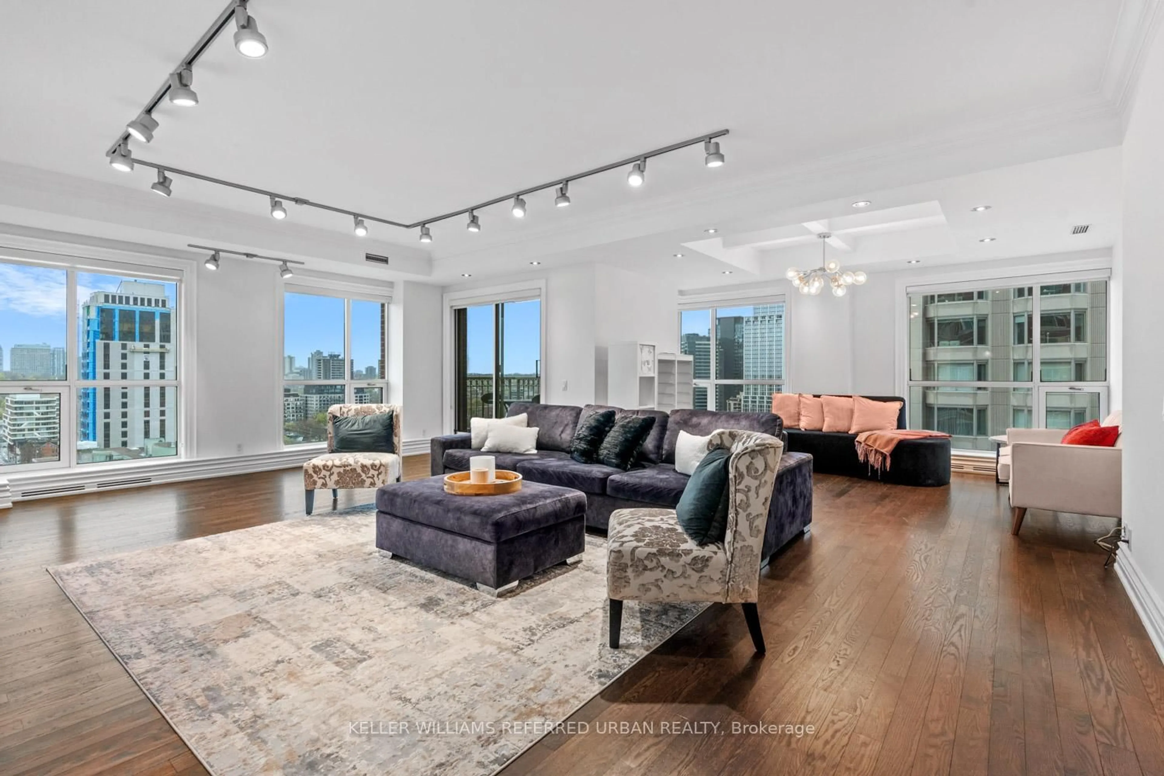 Living room with furniture, unknown for 38 Avenue Rd #1802, Toronto Ontario M5R 2G2