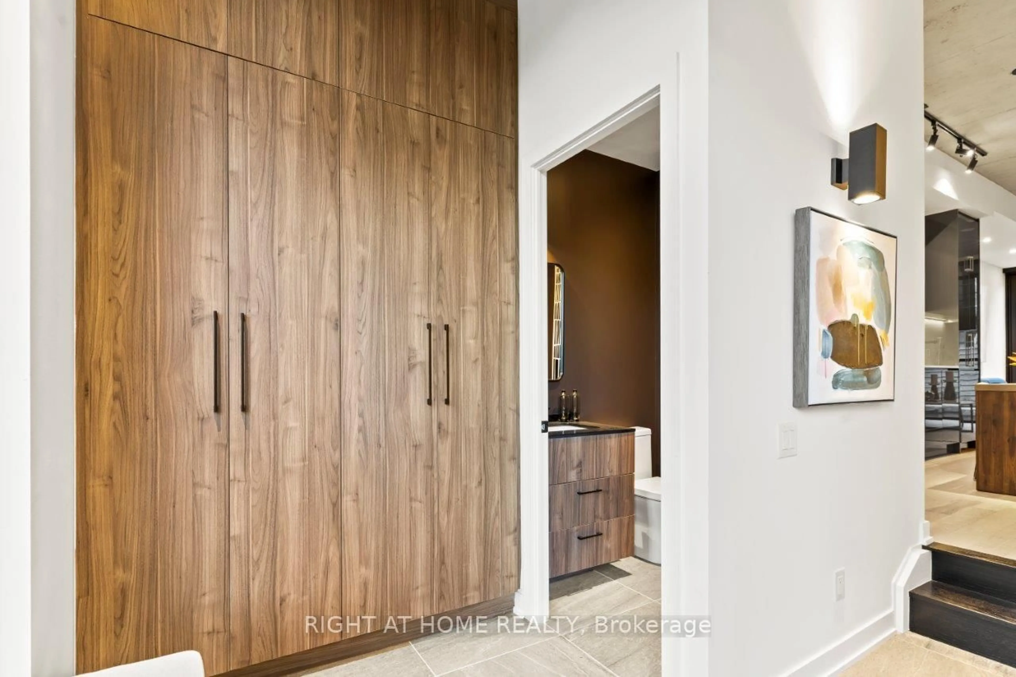 Unknown for 12 Dervock Cres #25, Toronto Ontario M2K 1A7