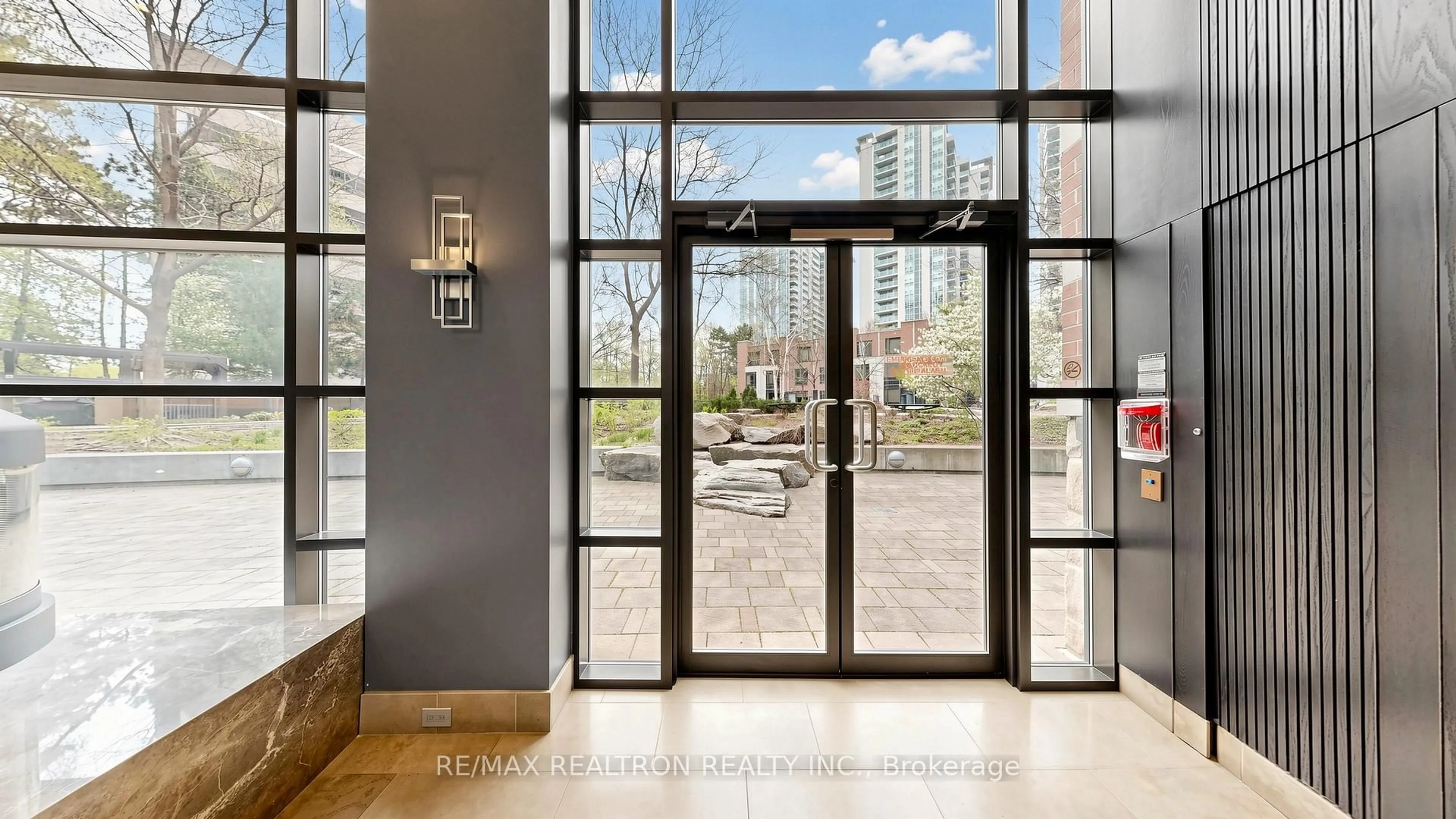 Indoor entryway for 23 Sheppard Ave #1912, Toronto Ontario M2N 0C8