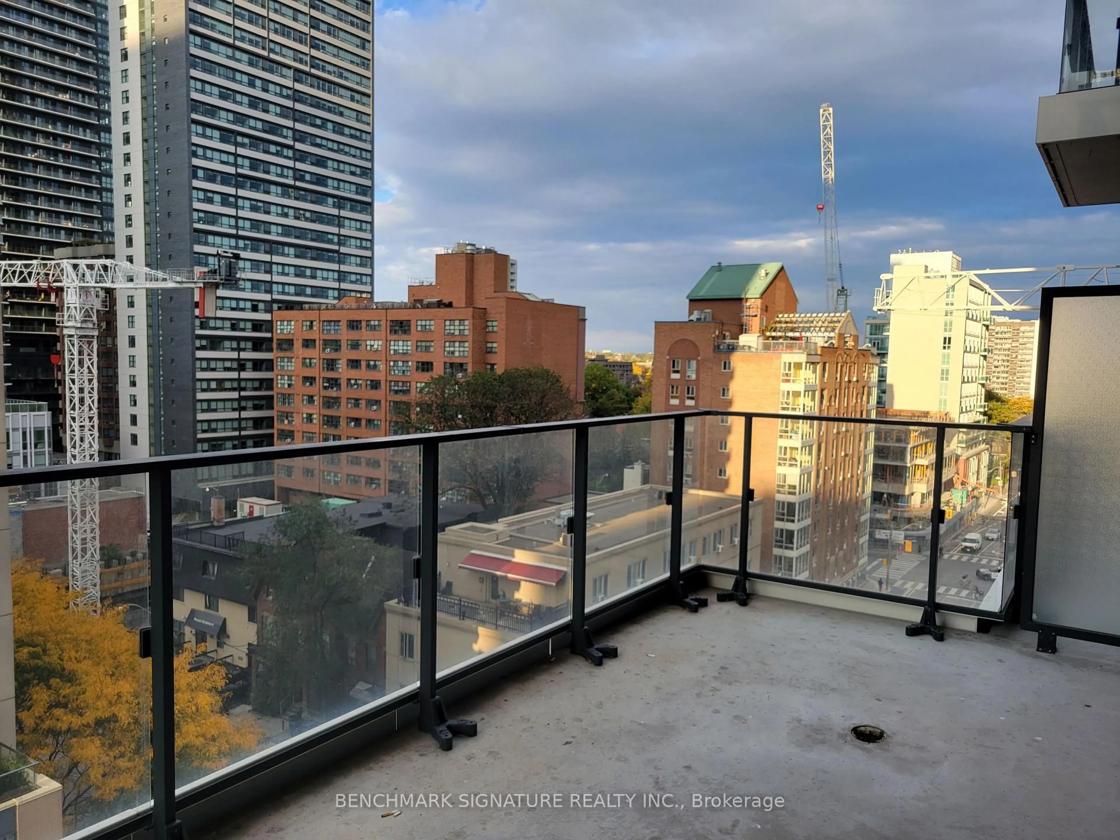 Balcony in the apartment, city buildings view from balcony for 77 Shuter St #911, Toronto Ontario M5B 0B8