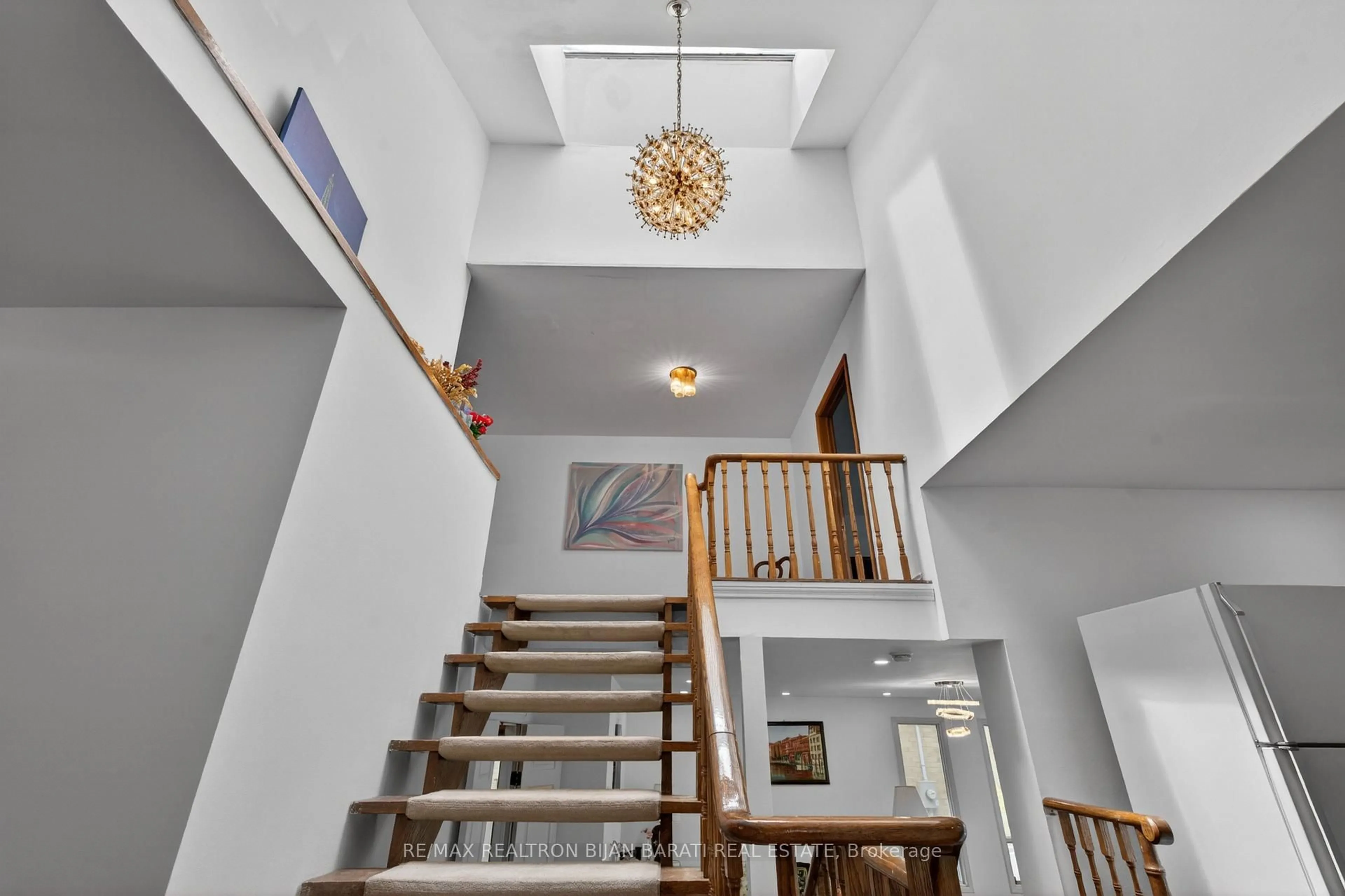 Unknown for 309 Hillcrest Ave, Toronto Ontario M2N 3P5