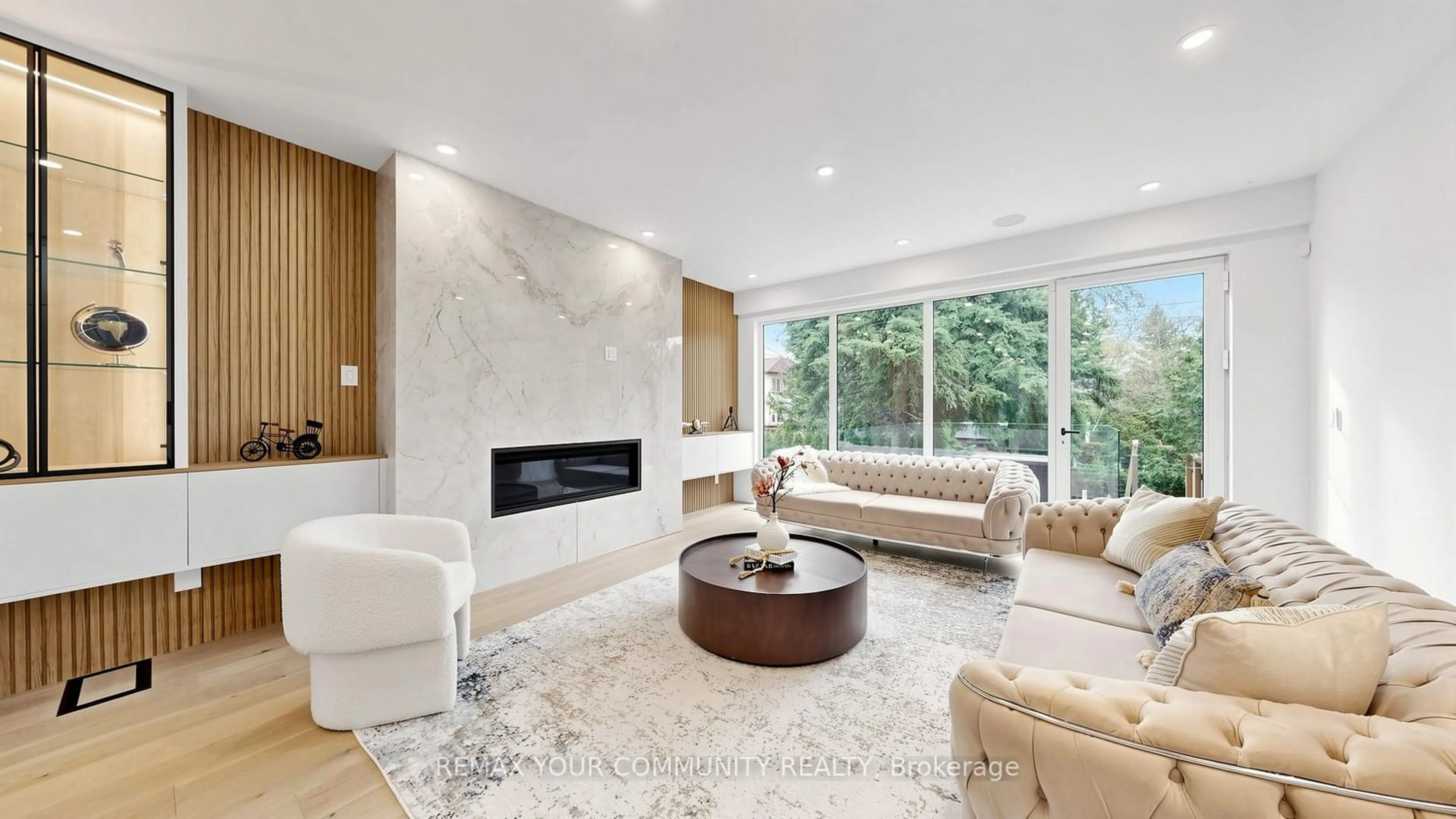 Unknown for 2970A Bayview Ave, Toronto Ontario M2N 5K7