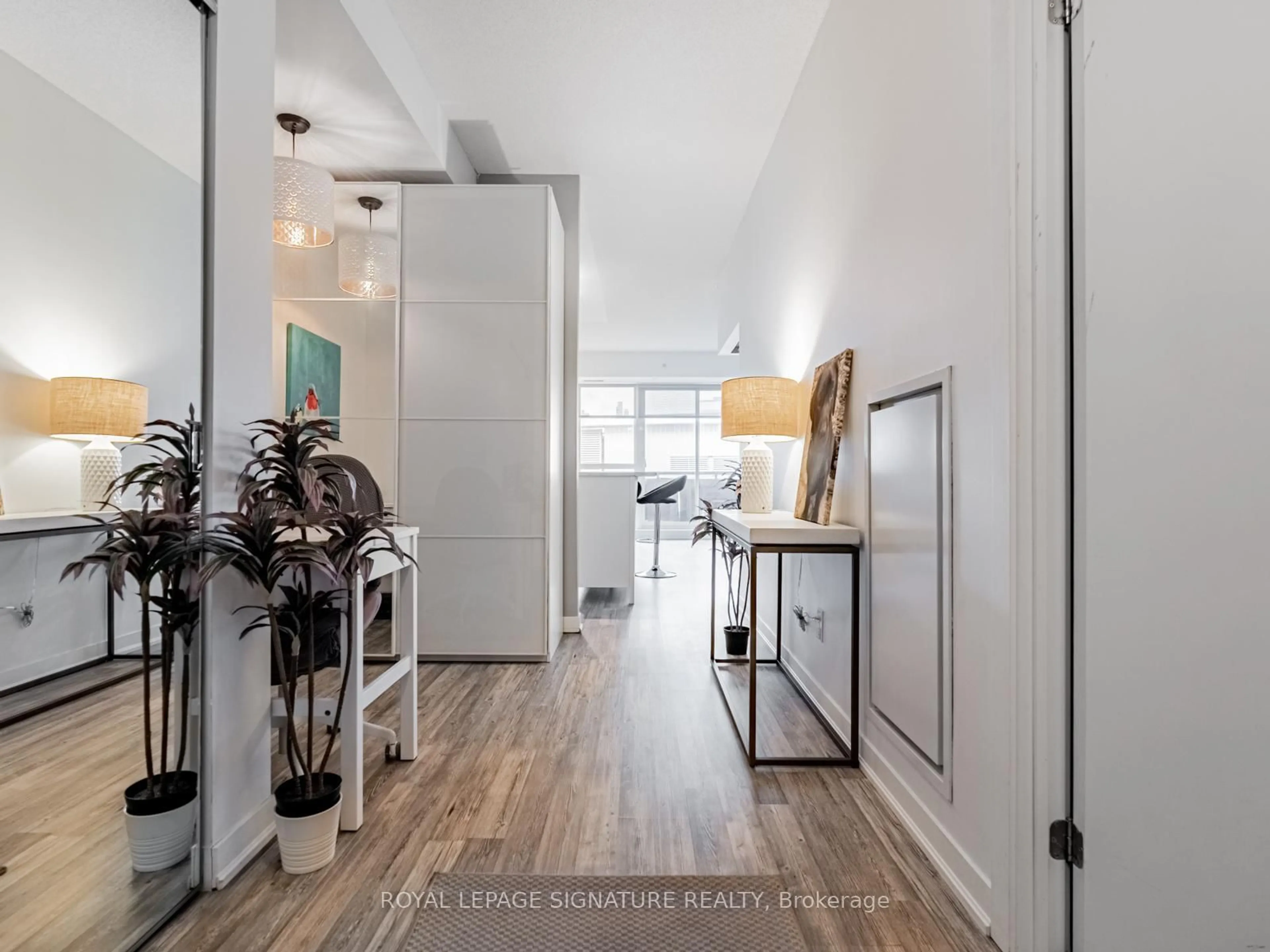 Indoor entryway for 51 East Liberty St #2102, Toronto Ontario M6K 3P8